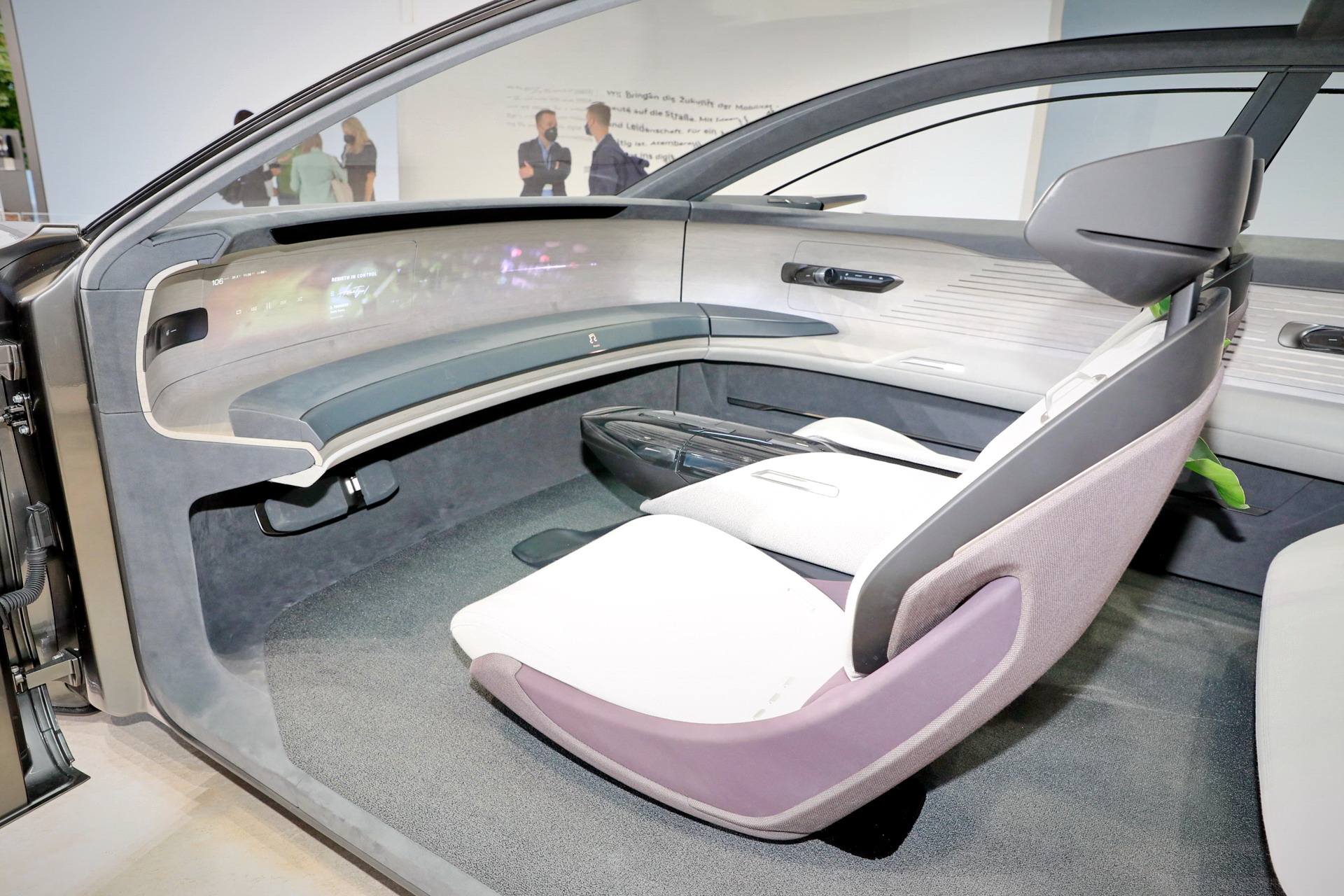 Audi Grandsphere Concept Rewrites The Next Generation A8’s Script, Looks Strikingly Elegant In Munich