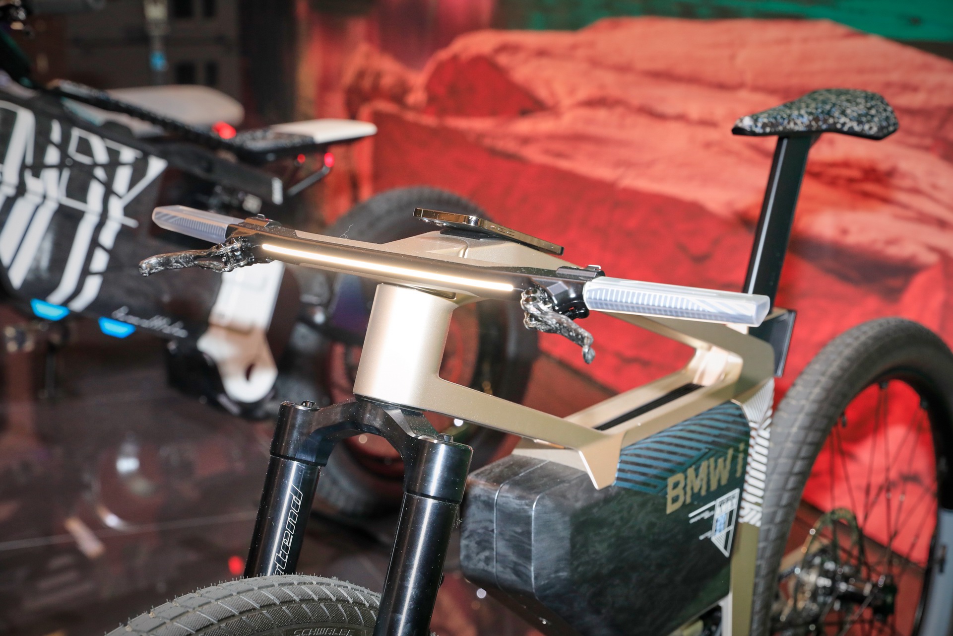 BMW AMBY Twins Bring I Vision Electric Thinking To Two Wheels