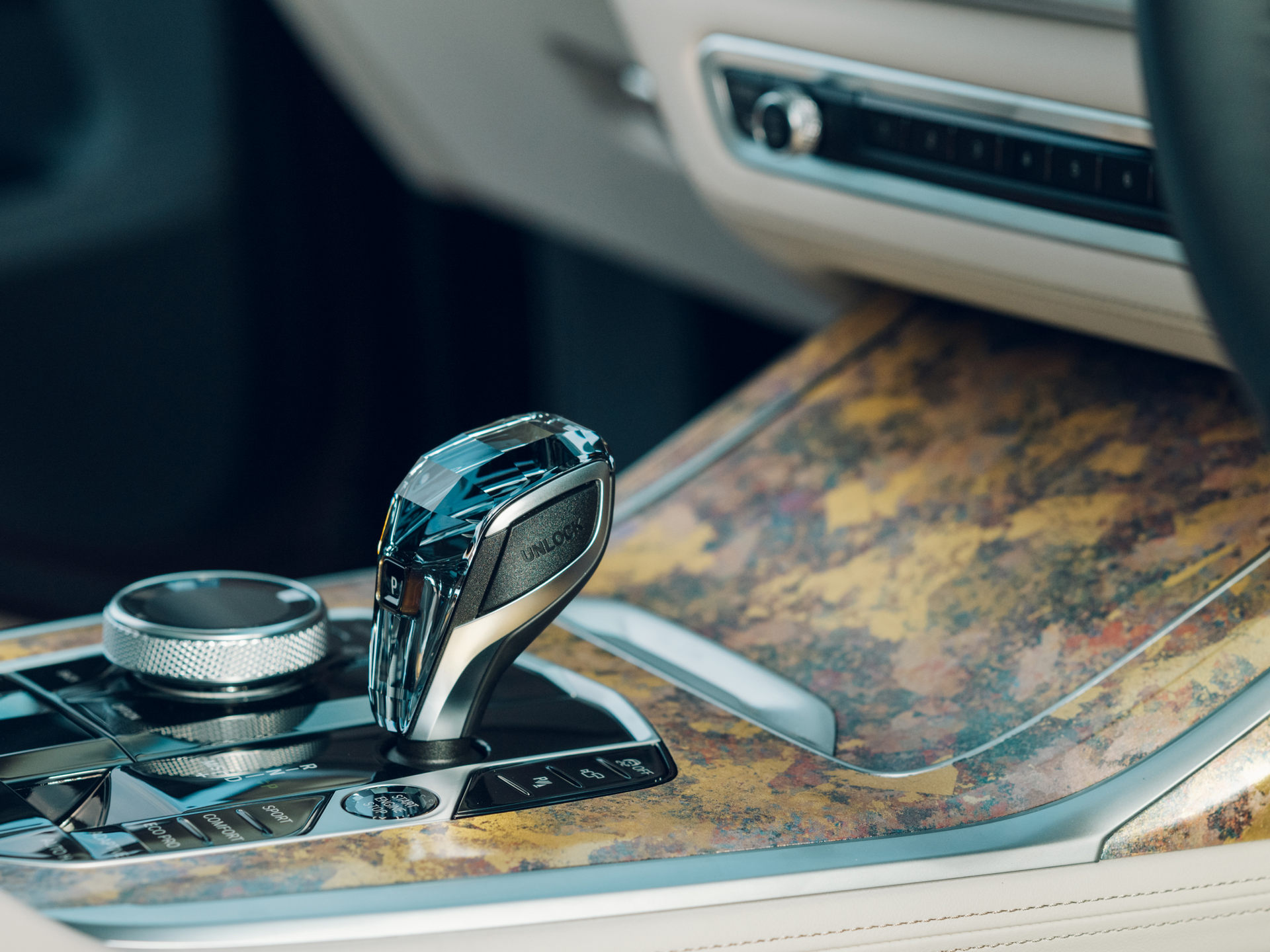 2022 BMW X7 Nishijin Edition Is Limited To Just Three Units In Japan