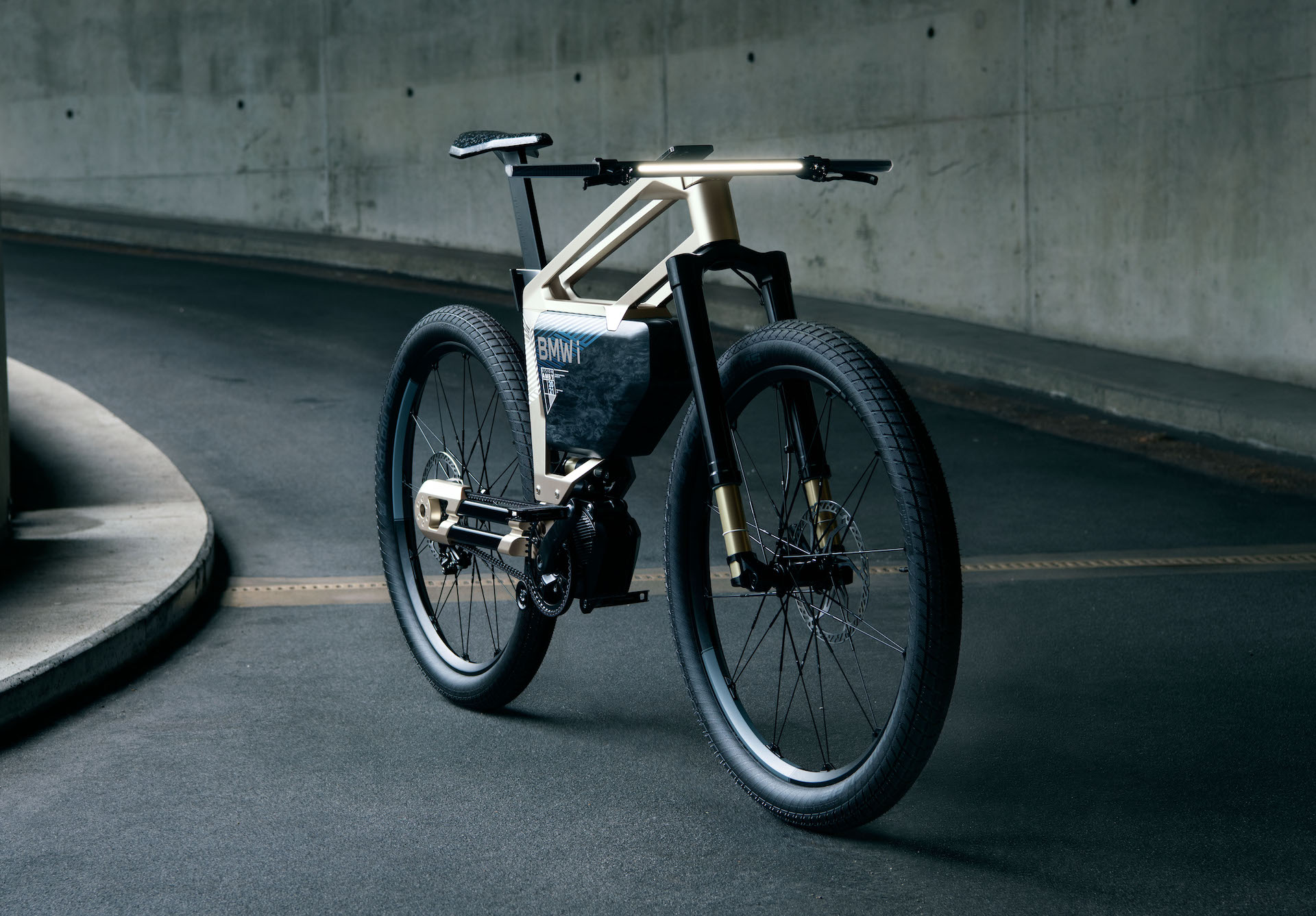 BMW AMBY Twins Bring I Vision Electric Thinking To Two Wheels