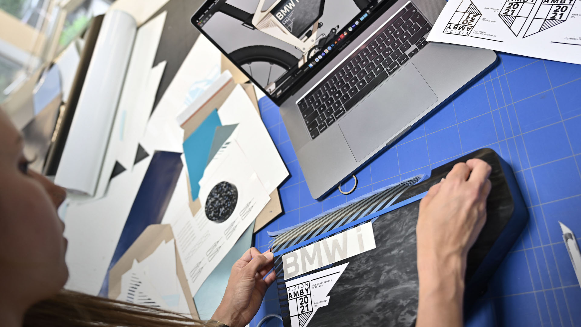 BMW AMBY Twins Bring I Vision Electric Thinking To Two Wheels