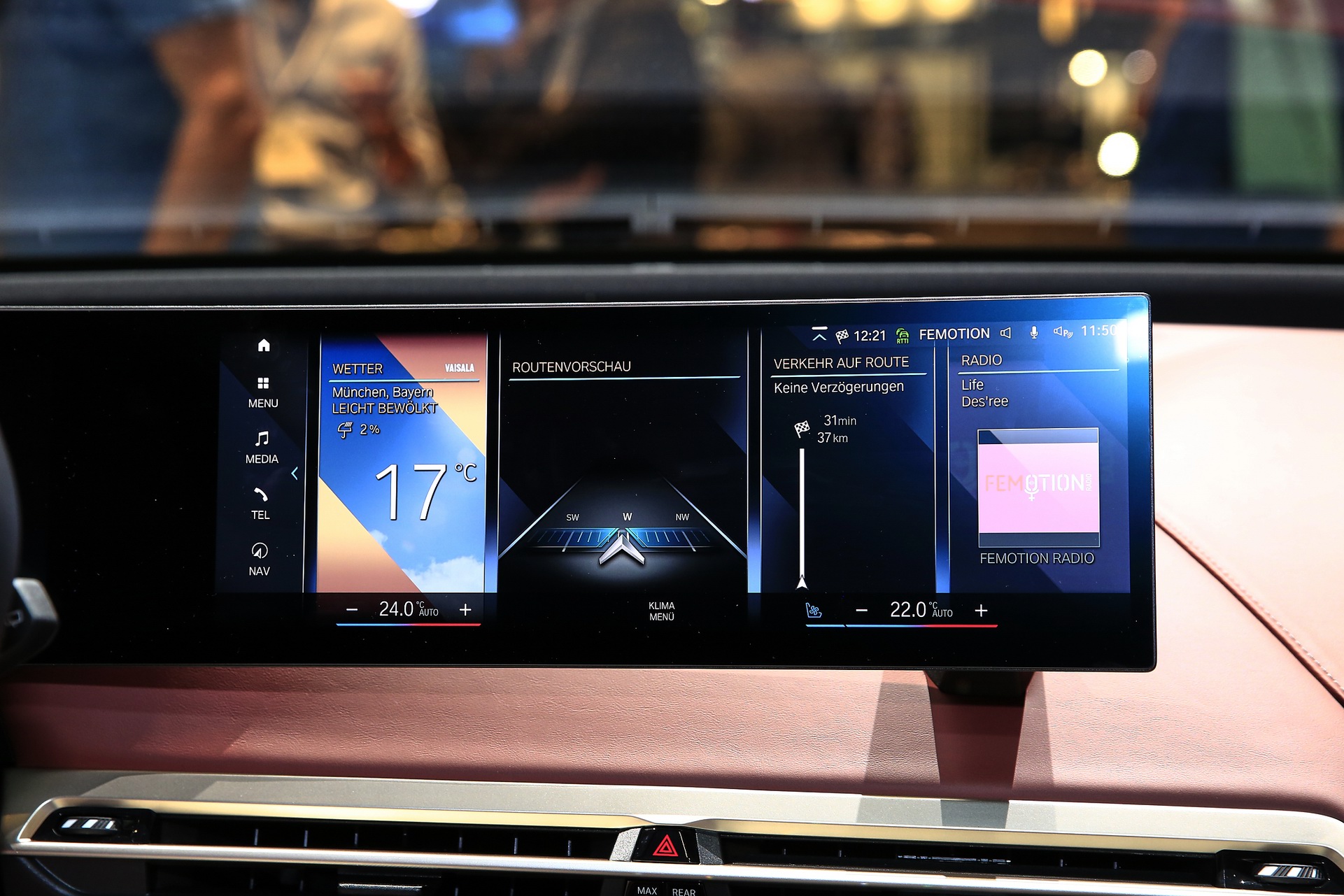 BMW iX Gets Speakers With Actual Diamonds In Them For Optimal Sound