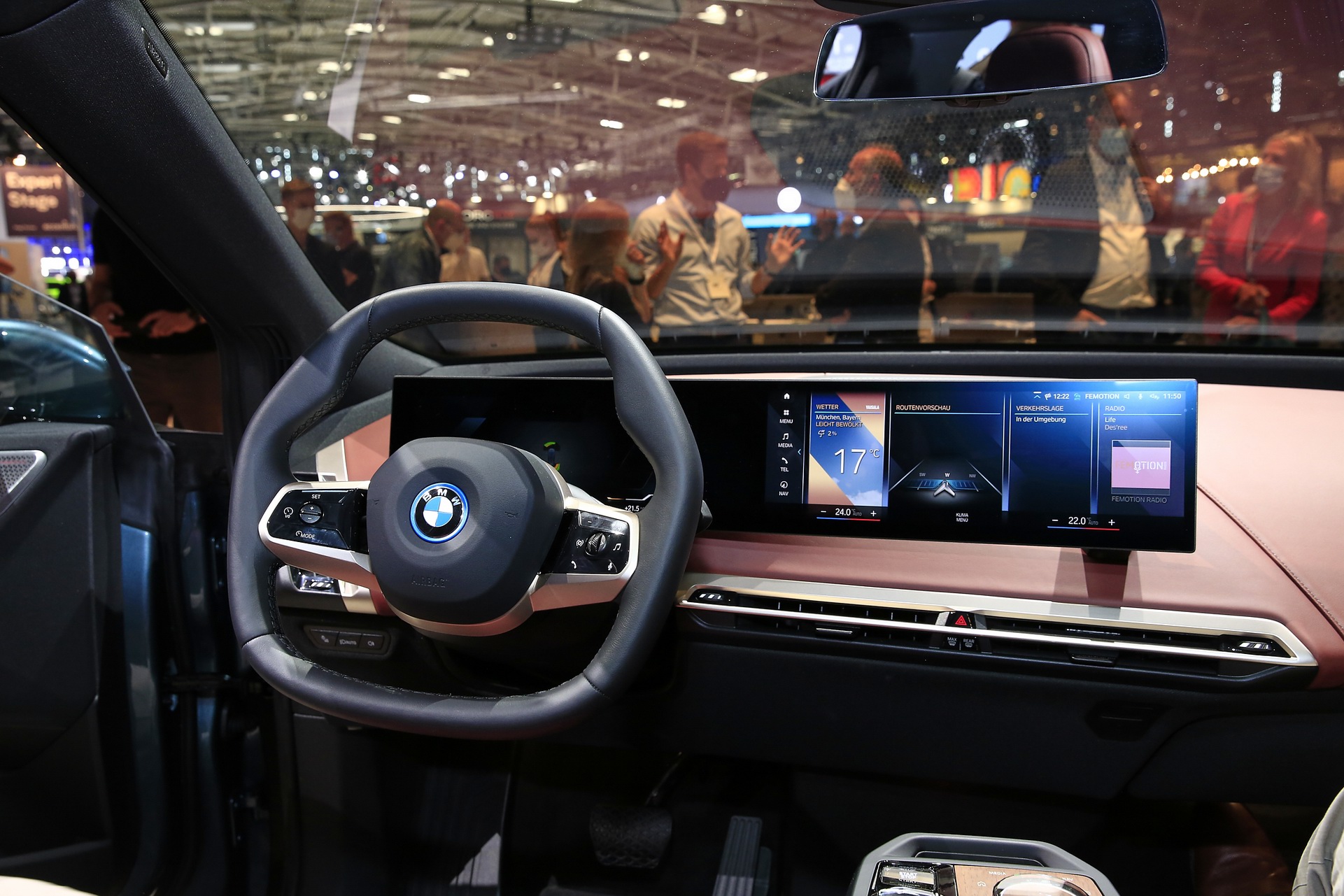 BMW iX Gets Speakers With Actual Diamonds In Them For Optimal Sound