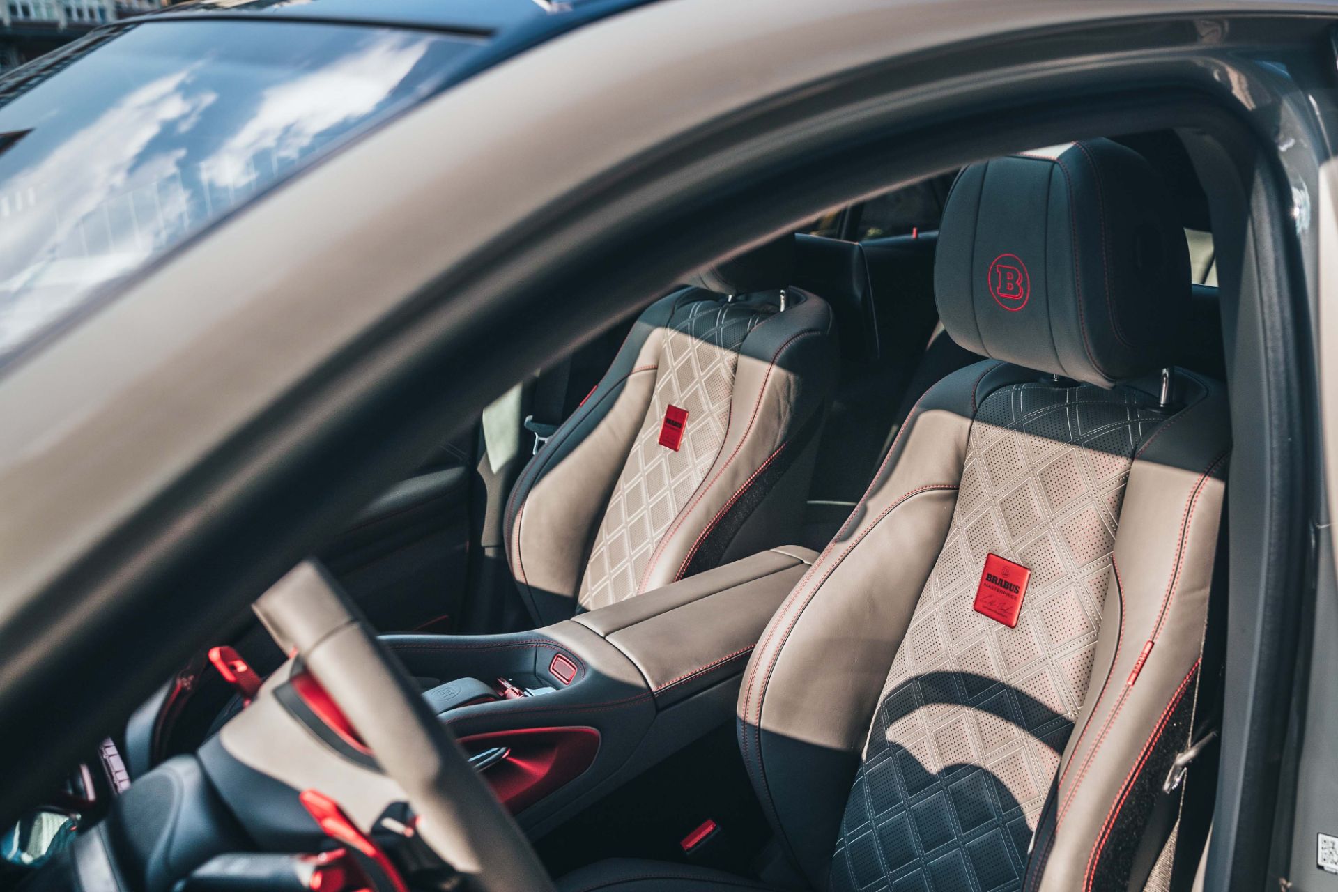 Brabus 900 Rocket Edition Claims The Title Of The World’s Fastest Street-Legal SUV With A 205 MPH Top Speed