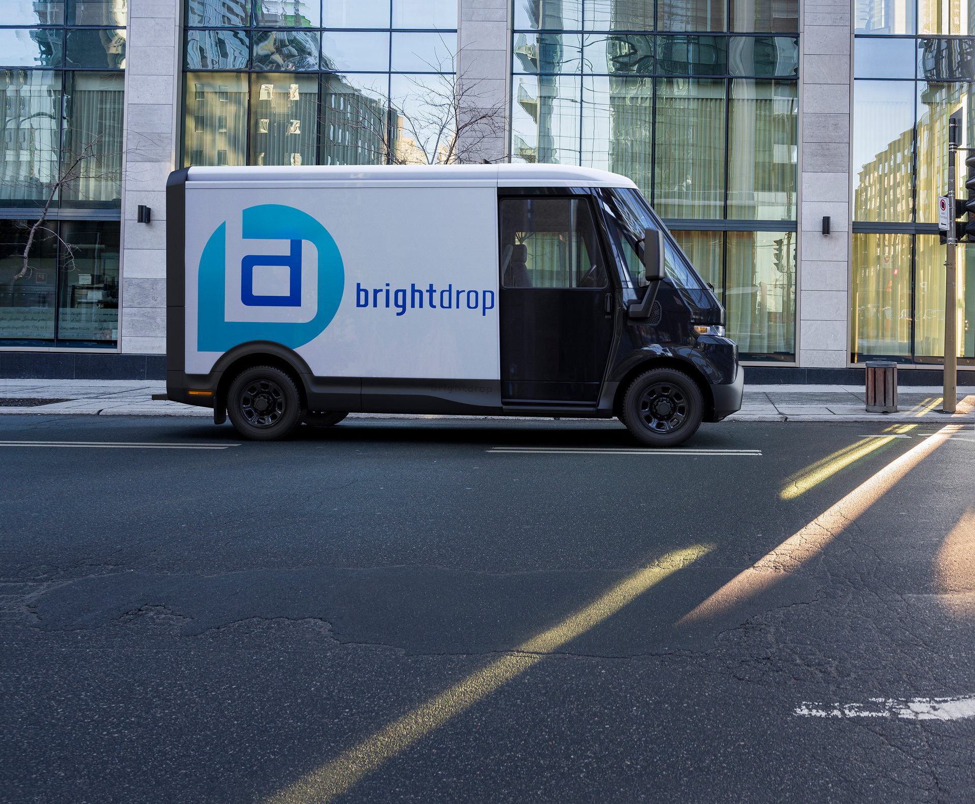 GM’s BrightDrop Starts EV600 Production And Unveils Smaller EV410 For Verizon