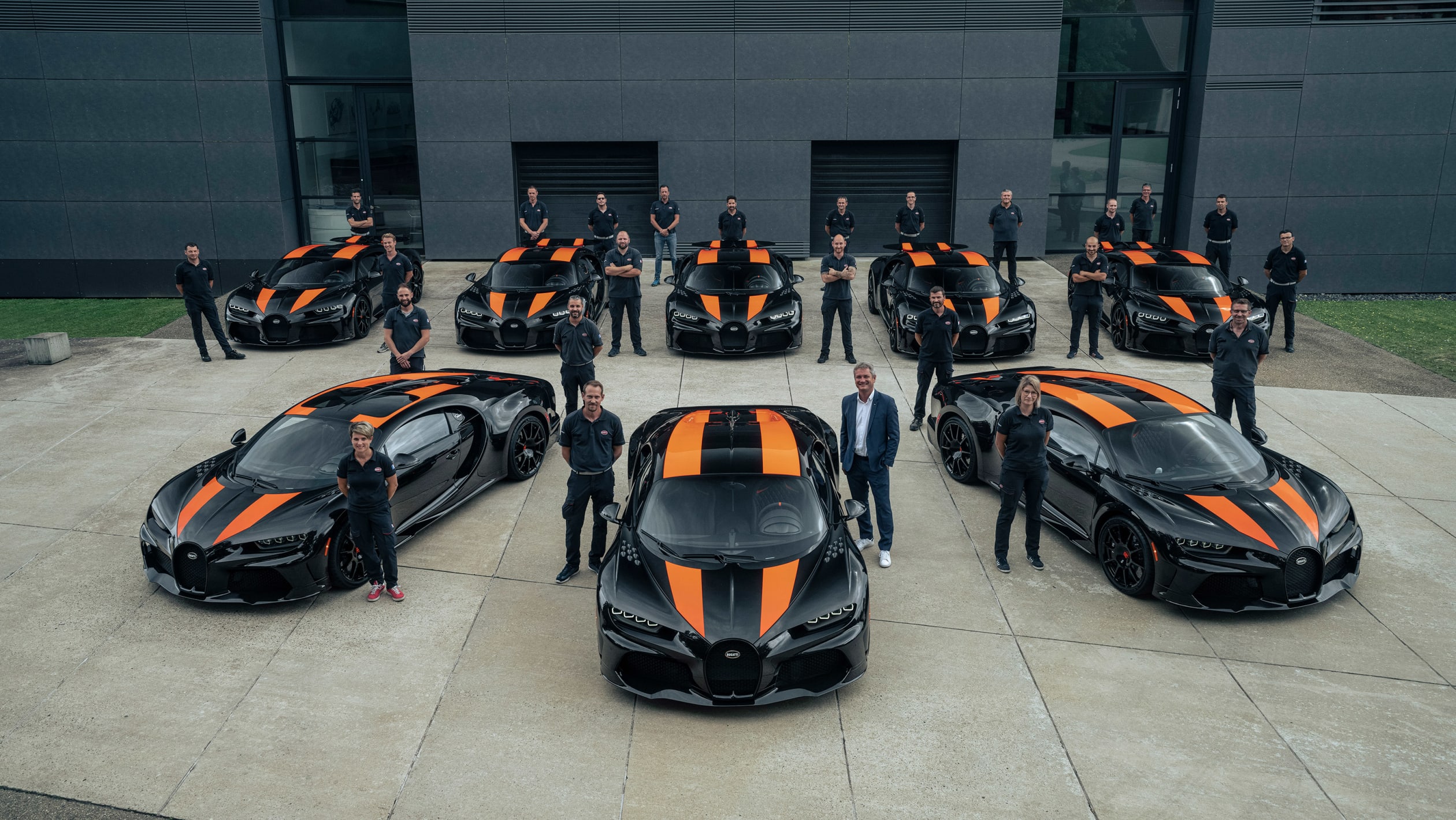 Bugatti Has Built The First Eight Chiron Super Sport 300+ Models For Customers