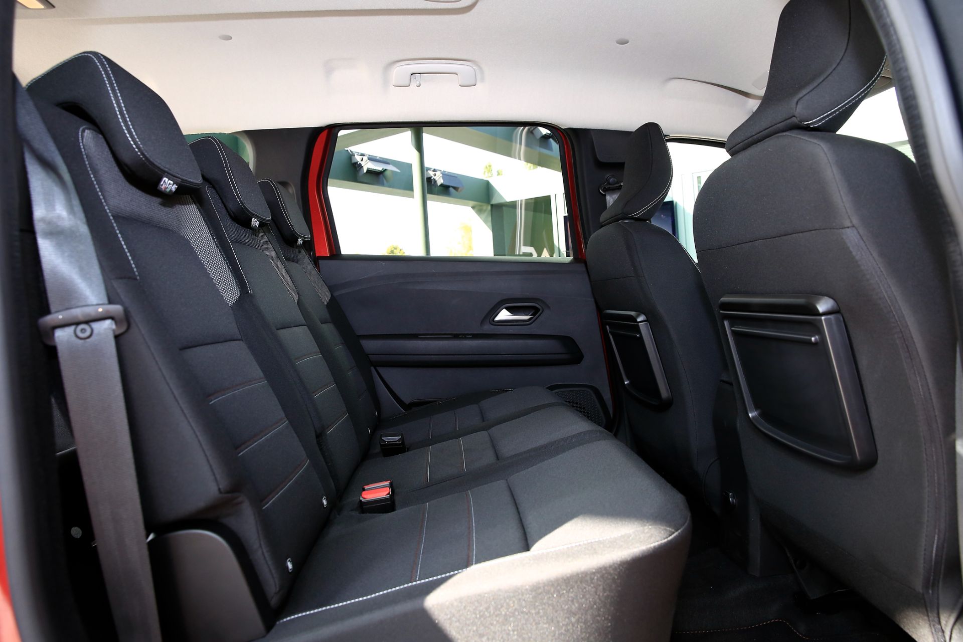 Dacia Jogger Unveiled On A Floating Platform Looking Larger IRL