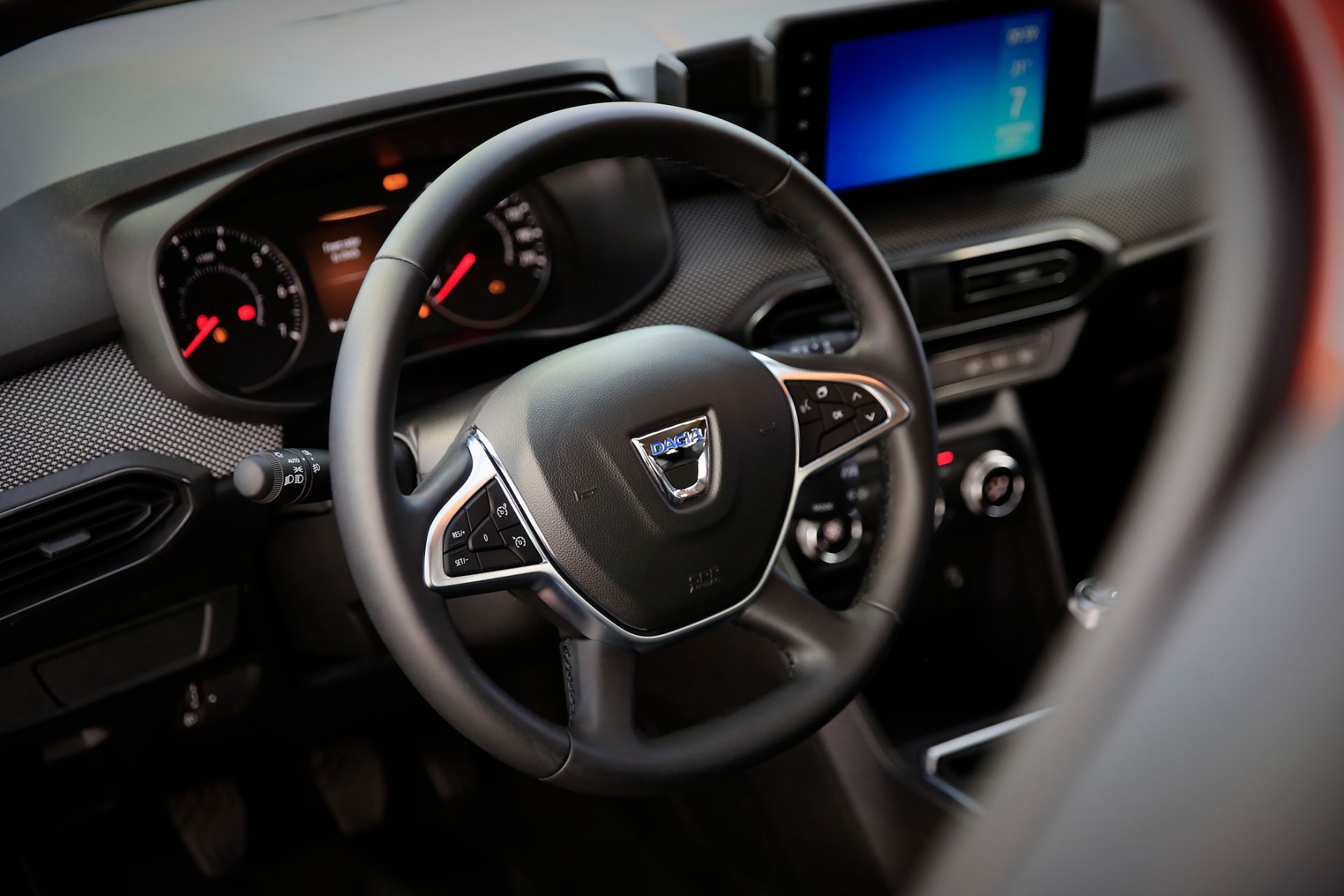 Dacia Jogger Unveiled On A Floating Platform Looking Larger IRL