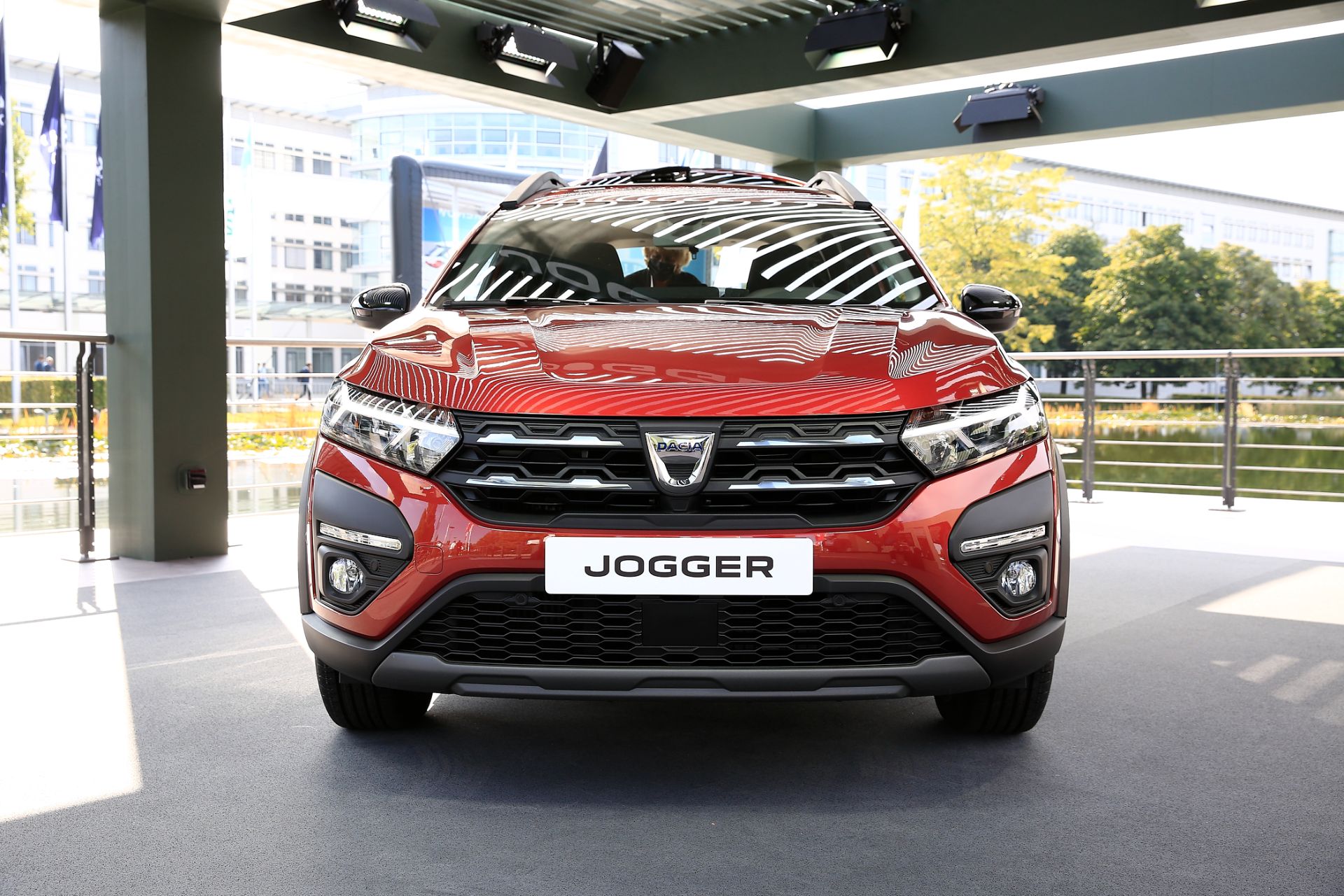 Dacia Jogger Unveiled On A Floating Platform Looking Larger IRL