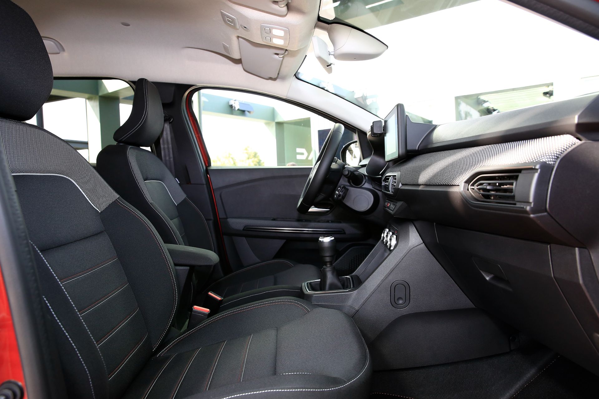 Dacia Jogger Unveiled On A Floating Platform Looking Larger IRL