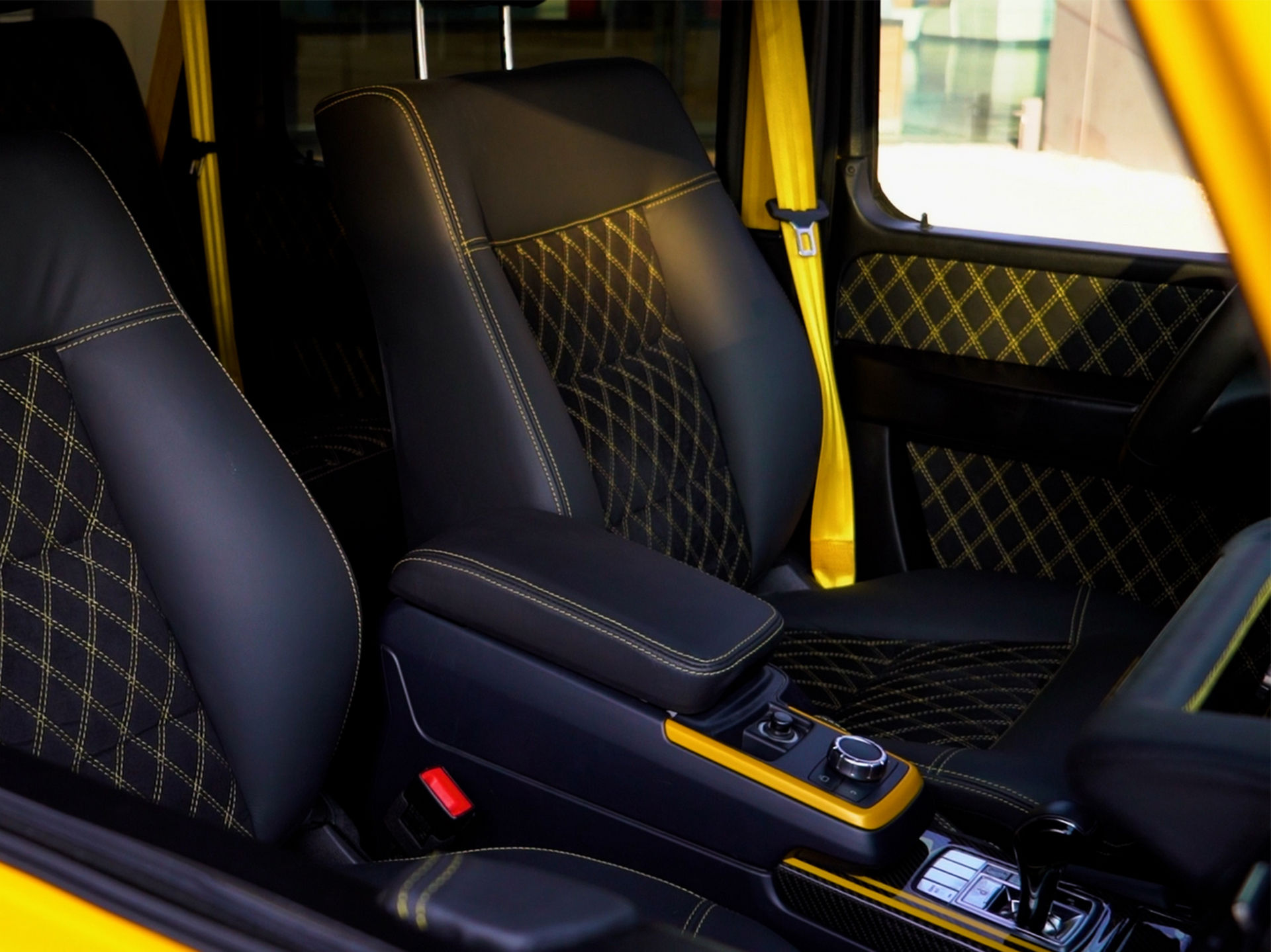G&B Design’s Widebody Mercedes G-Class Wants Some Of That Bumblebee Glory