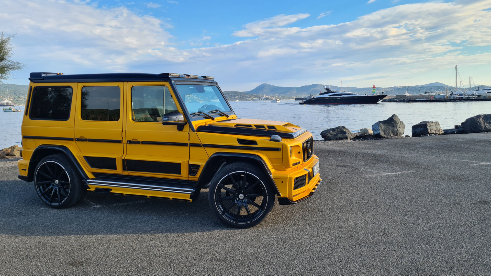 G&B Design’s Widebody Mercedes G-Class Wants Some Of That Bumblebee Glory