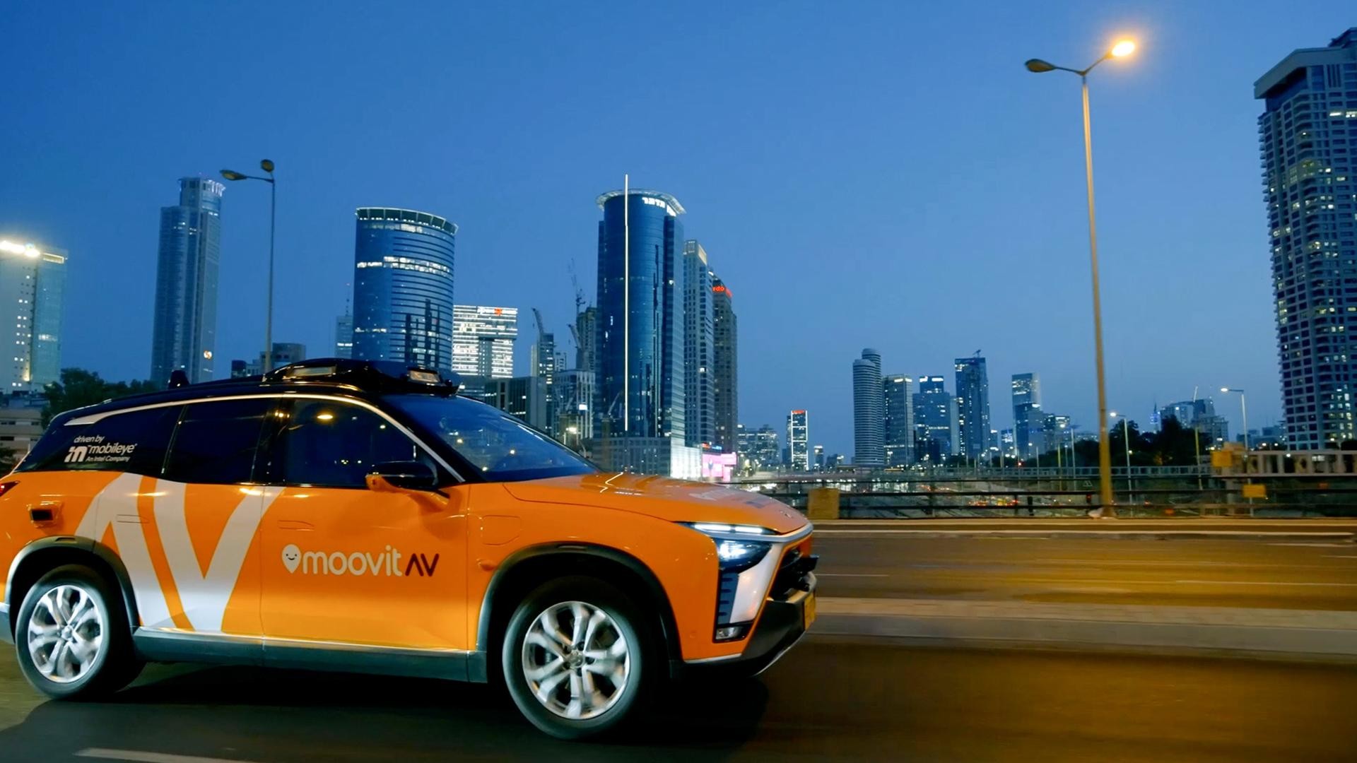 Intel’s Mobileye Introduces New Robotaxi, Will Enter Service Next Year