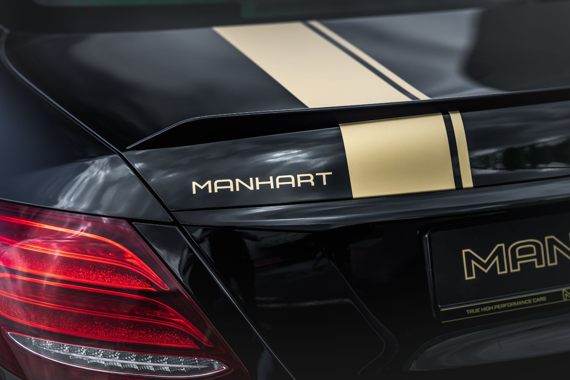Manhart’s ER 800 Is A Mercedes-AMG E63 S On Supercar Steroids