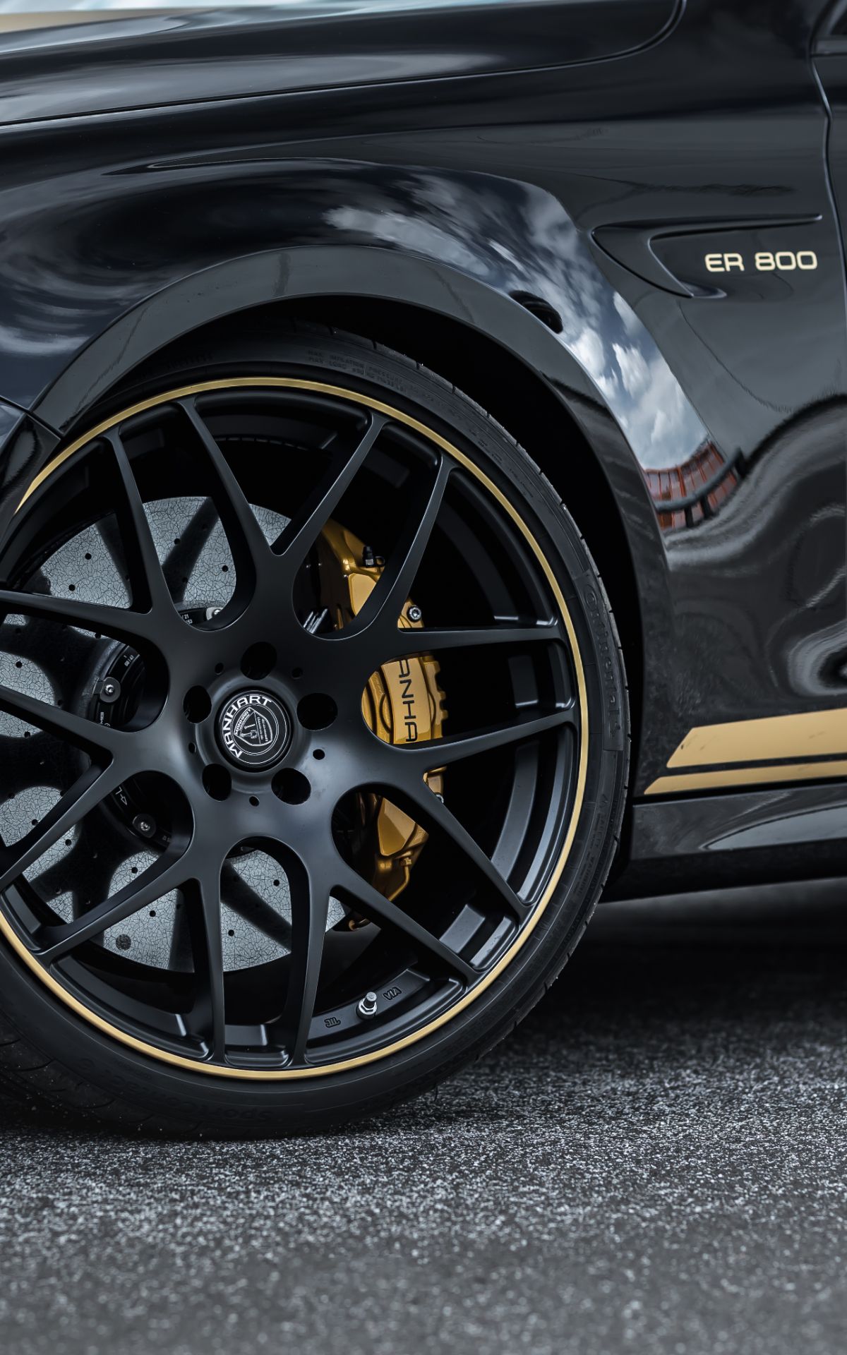 Manhart’s ER 800 Is A Mercedes-AMG E63 S On Supercar Steroids