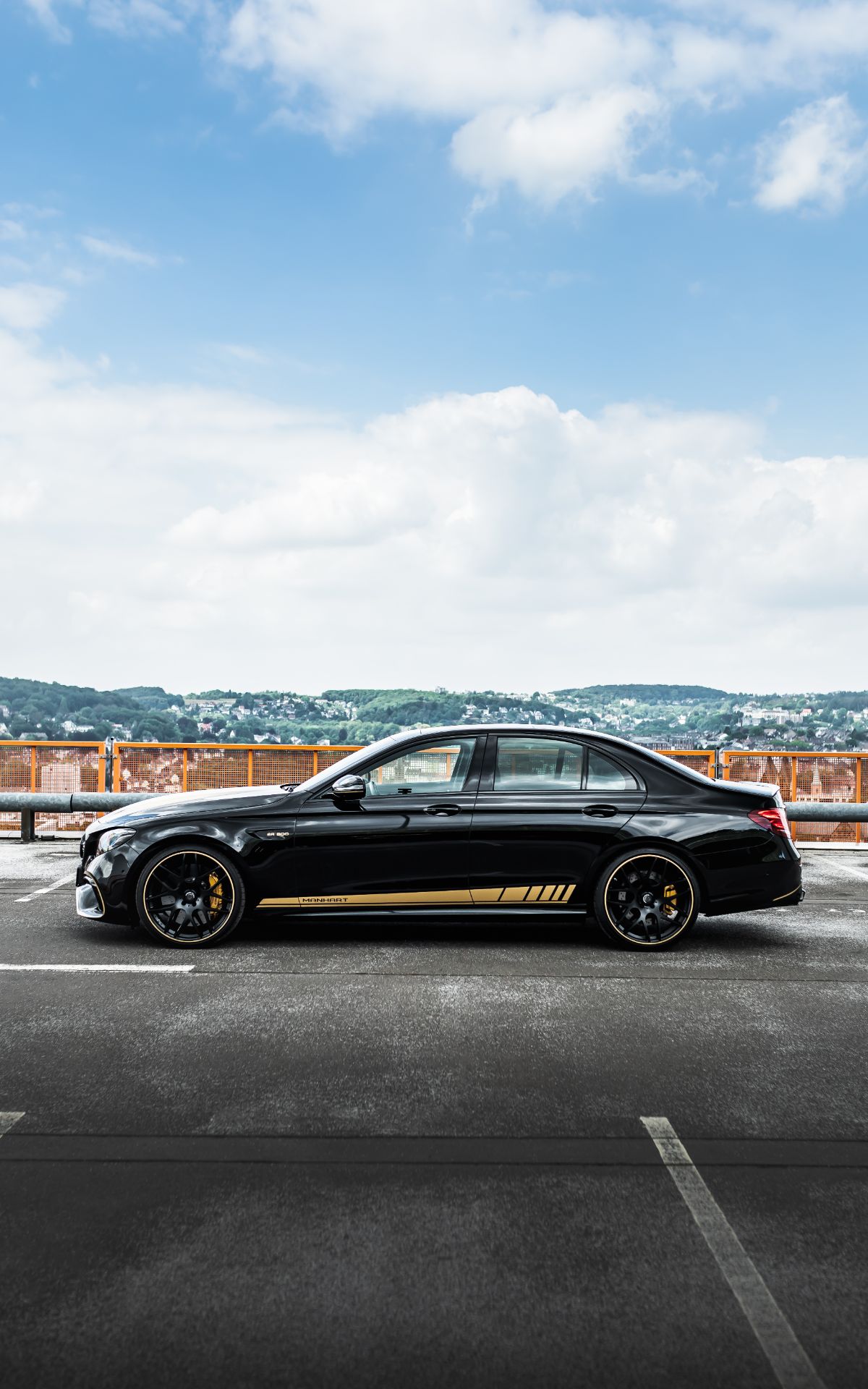 Manhart’s ER 800 Is A Mercedes-AMG E63 S On Supercar Steroids