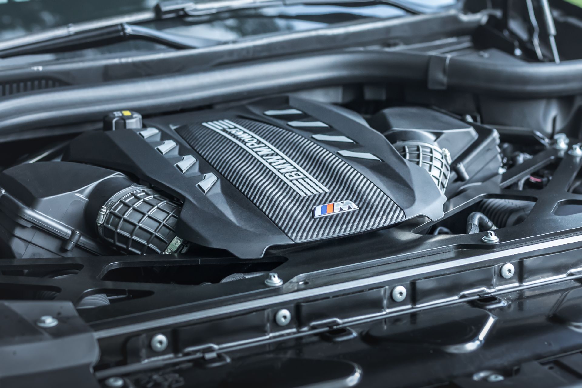 Manhart’s MHX6 Will Look Great Next To Your Kitchen Countertop And Go Like Stink Too