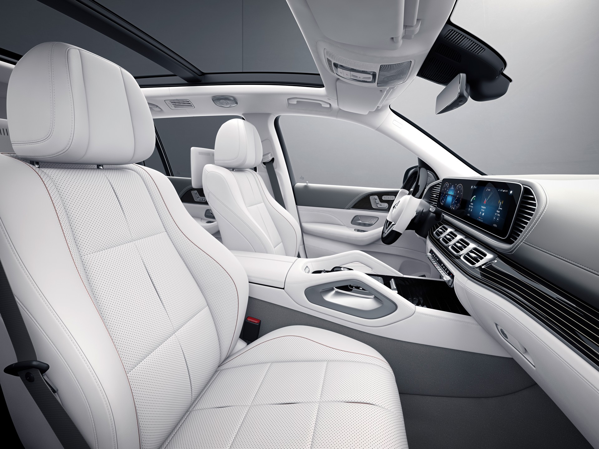 Maybach Celebrates A Century Of Luxury With New 100 Editions