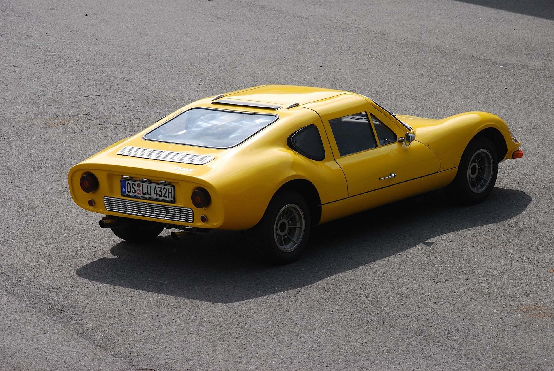 This Communist Sports Car Has A Crazy 1.3-Liter, Two-Stroke V6