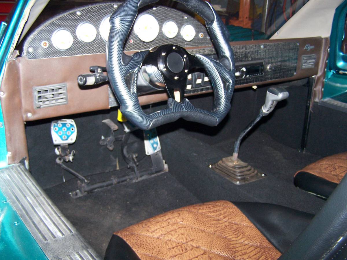 This Mercedes-Benz “Replica” Is Great In The “Terns” And Has “Gold Wing Doors”