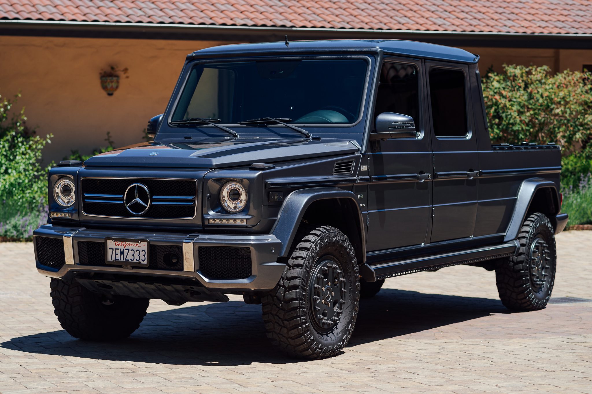 Will You Pick Up This Extended 2005 Mercedes-Benz G500 Truck Conversion?