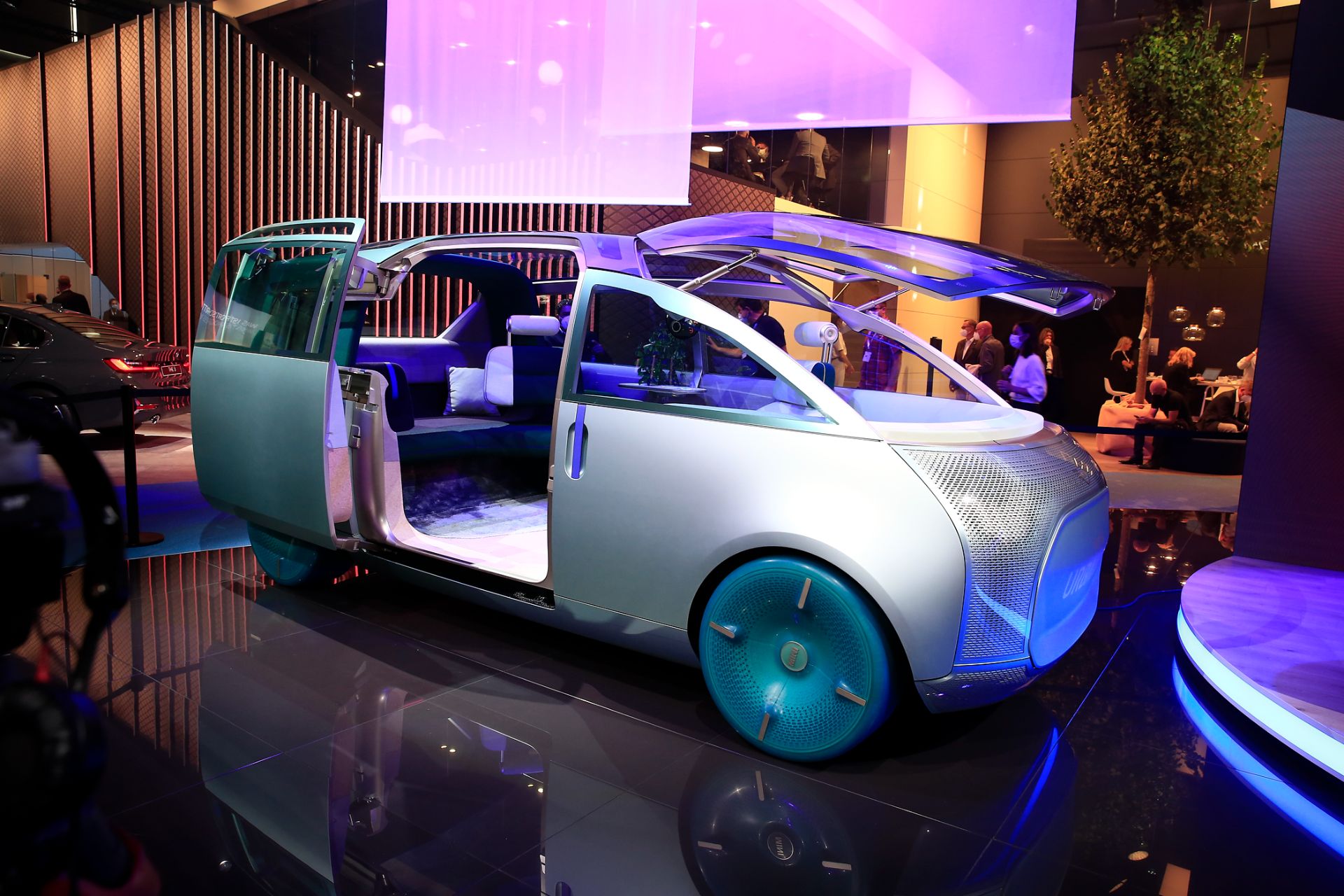 MINI Urbanaut Concept Might Lead To A Production Minivan, Company Says At Munich Motor Show