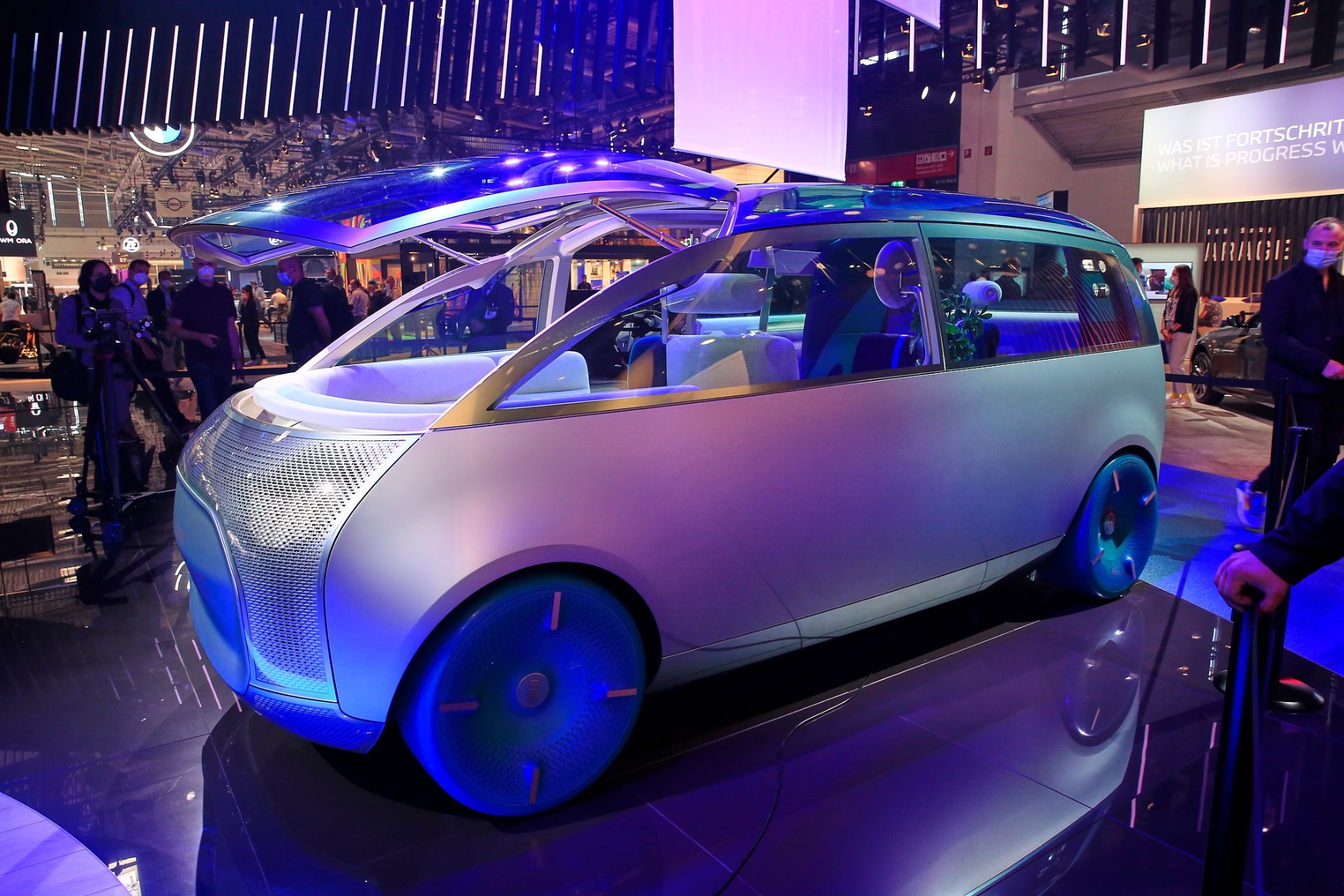 MINI Urbanaut Concept Might Lead To A Production Minivan, Company Says At Munich Motor Show