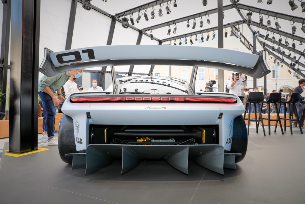 New Porsche Mission R Is A 1,073 HP Electric Racing Car That Hints At ...