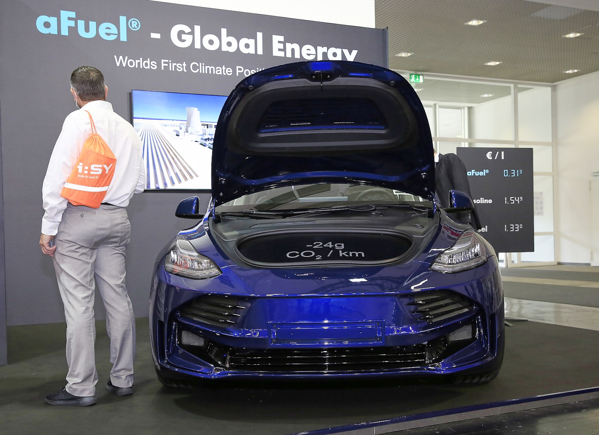 Obrist’s HyperHybrid Engine Turned A Tesla Model Y Into A PHEV