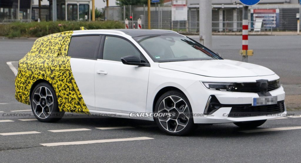  2022 Opel Astra Sports Tourer Makes Its Spy Debut
