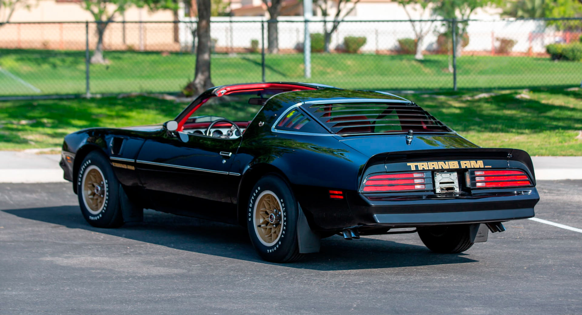 Low-Mileage 1978 Pontiac Firebird Trans Am Ticks The Right Boxes For Muscle Car Lovers