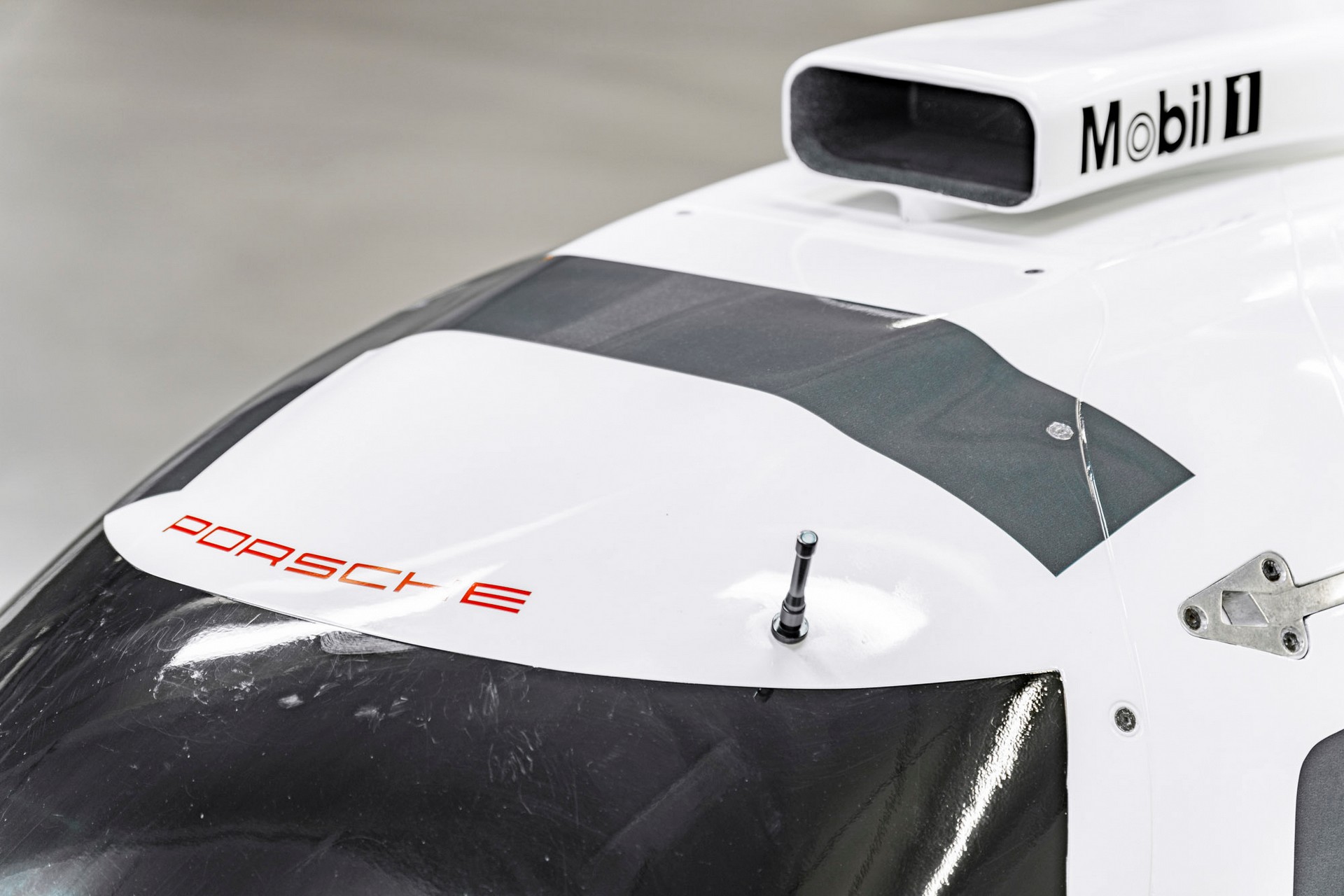 You Can Buy A Porsche 919 Hybrid At Auction Next Month, But There’s A Big Caveat