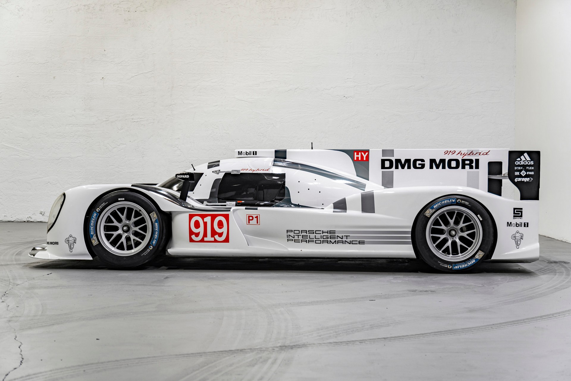 You Can Buy A Porsche 919 Hybrid At Auction Next Month, But There’s A Big Caveat