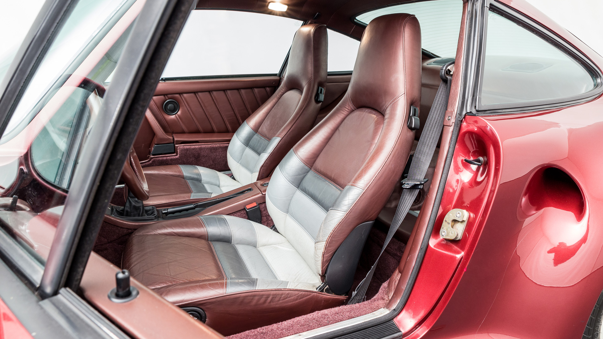 One Of A Kind Running And Driving Porsche 959 Prototype Found For Sale