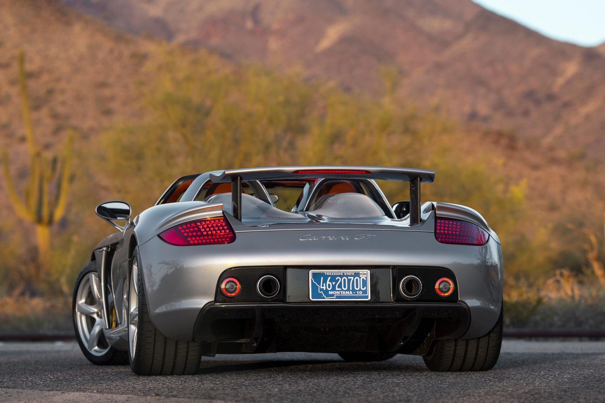 Bidding On This Low-Mileage Porsche Carrera GT Has Already Hit $1 Million |  Carscoops