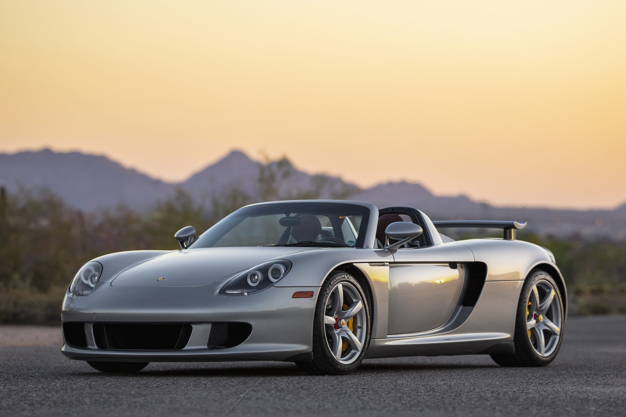 Bidding On This Low-Mileage Porsche Carrera GT Has Already Hit $1 Million