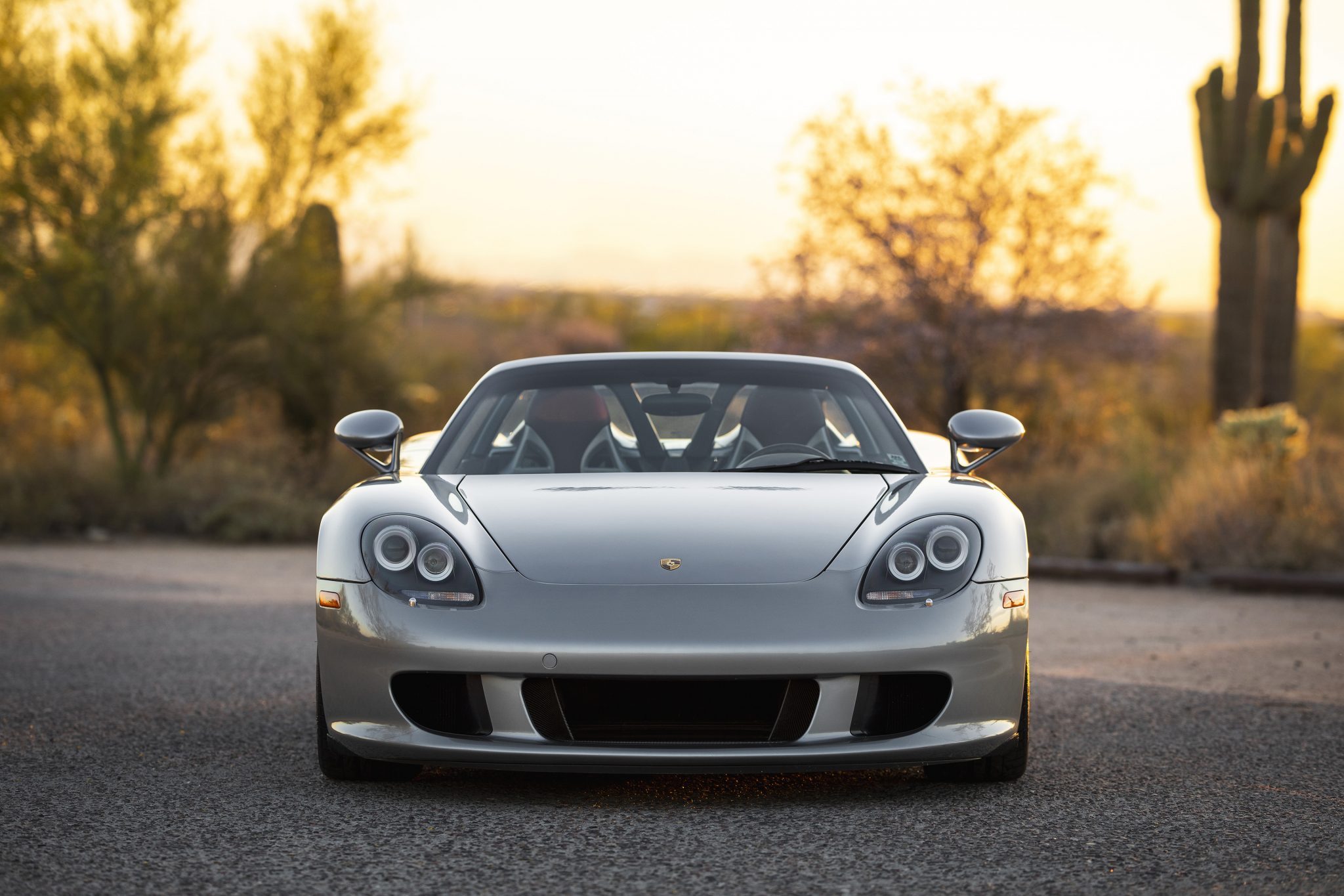 Bidding On This Low-Mileage Porsche Carrera GT Has Already Hit $1 Million