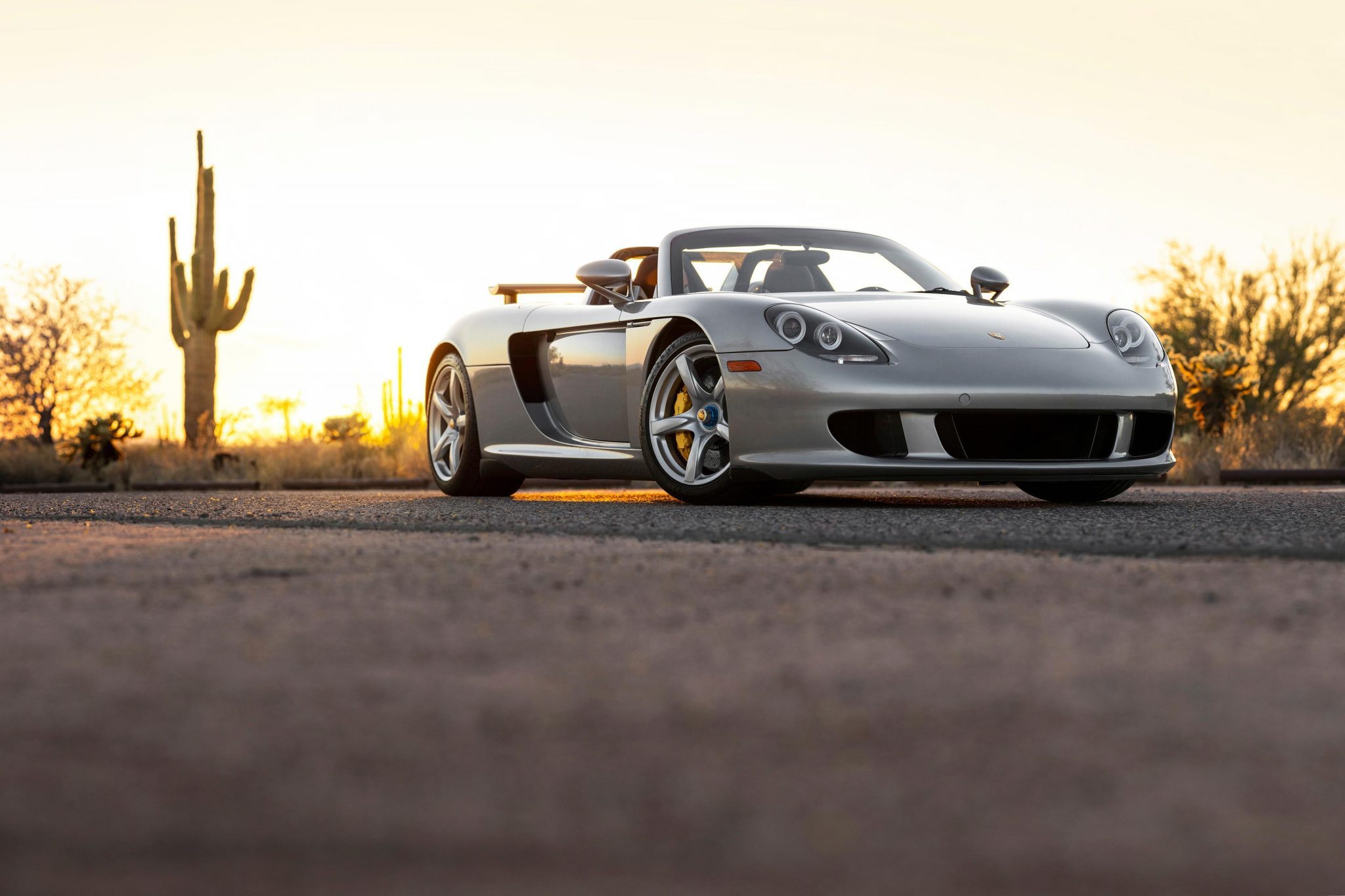 Bidding On This Low-Mileage Porsche Carrera GT Has Already Hit $1 Million