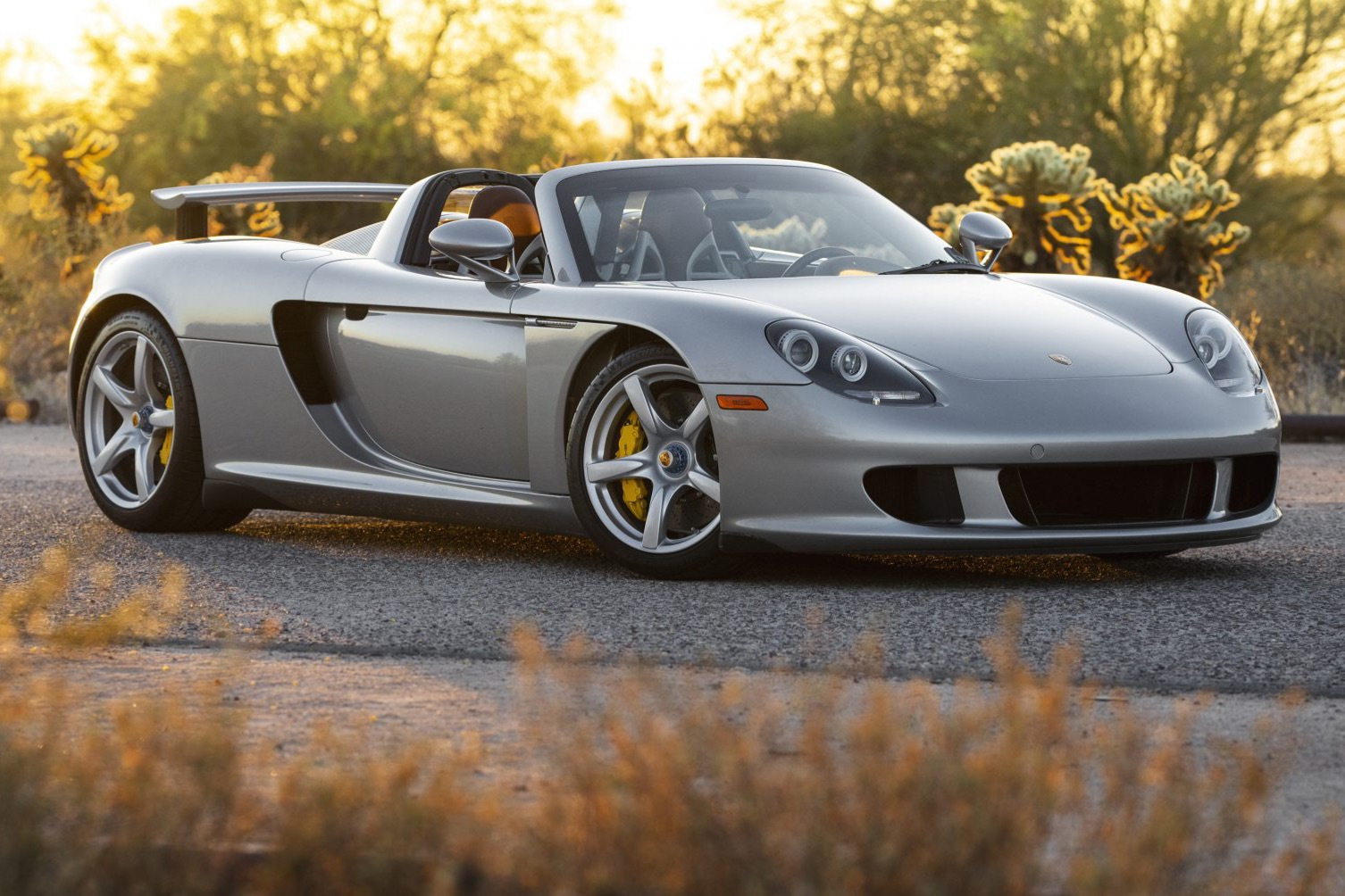 Bidding On This Low-Mileage Porsche Carrera GT Has Already Hit $1 Million