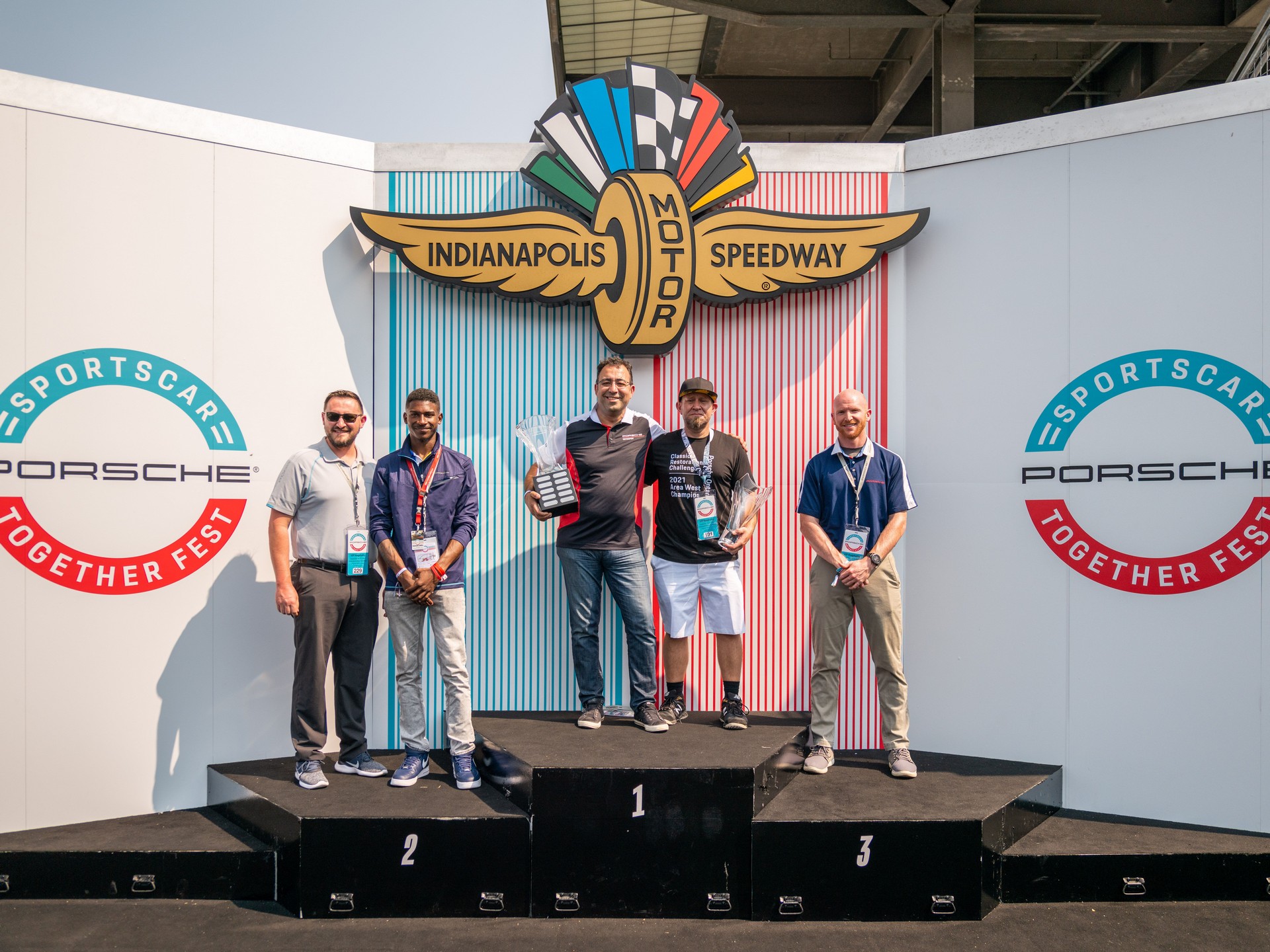 Porsche Classic Restoration Challenge Crowns This 1989 911 Targa The Winner