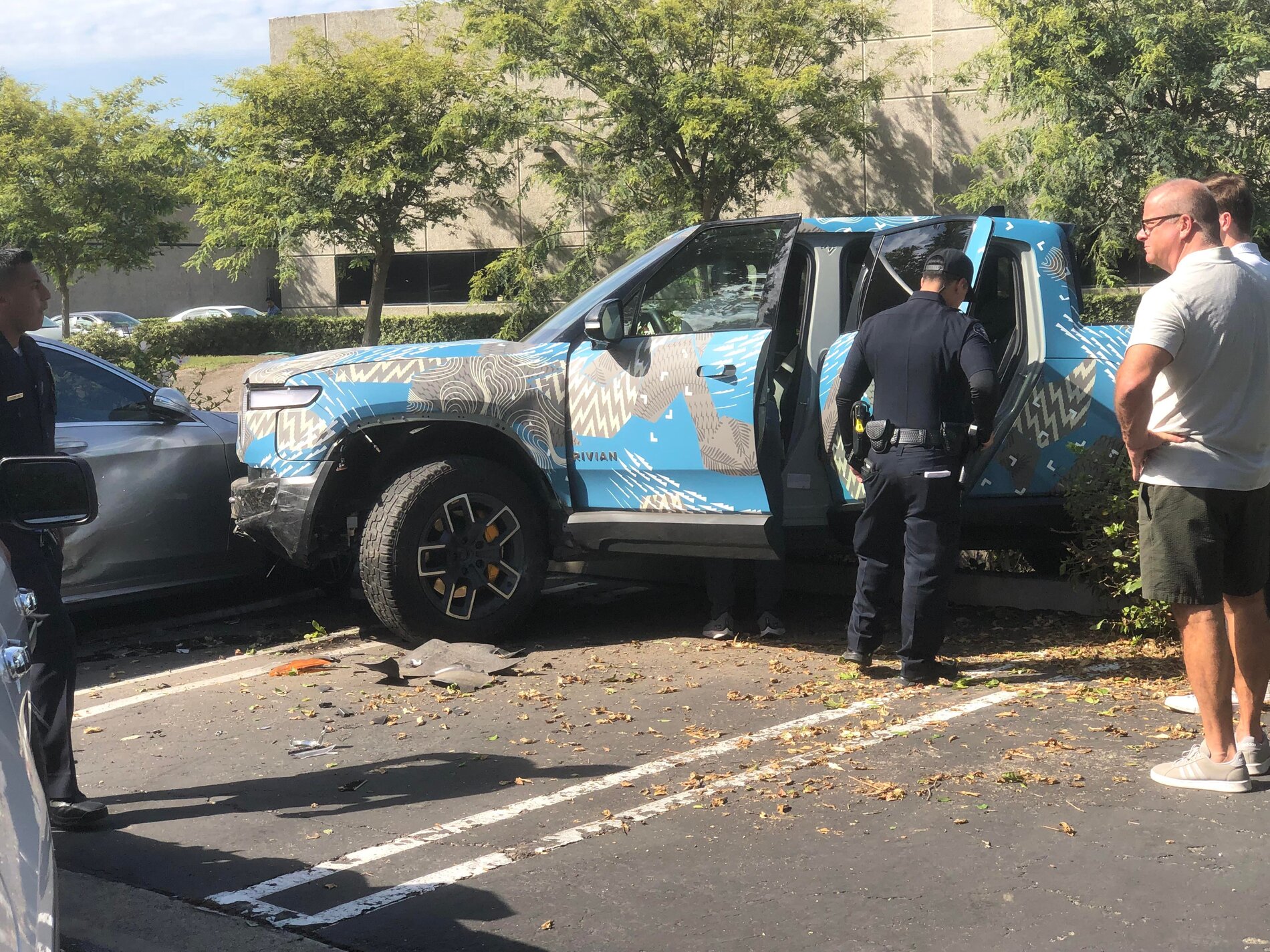 Rivian R1T Prototype Crashes Into Parked Ford Explorer And Mercedes S-Class