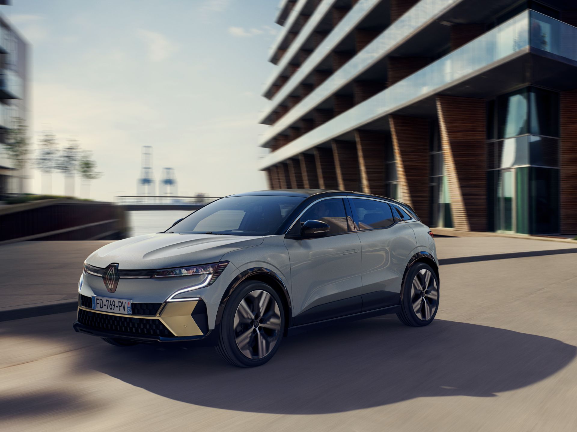 2022 Renault Mégane E-Tech Unveiled As A Fully Electric Compact Crossover