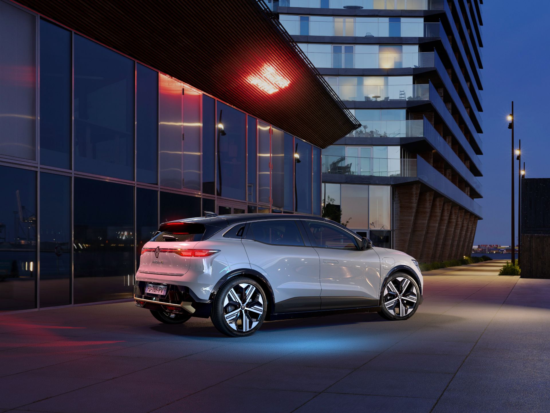 2022 Renault Mégane E-Tech Unveiled As A Fully Electric Compact Crossover