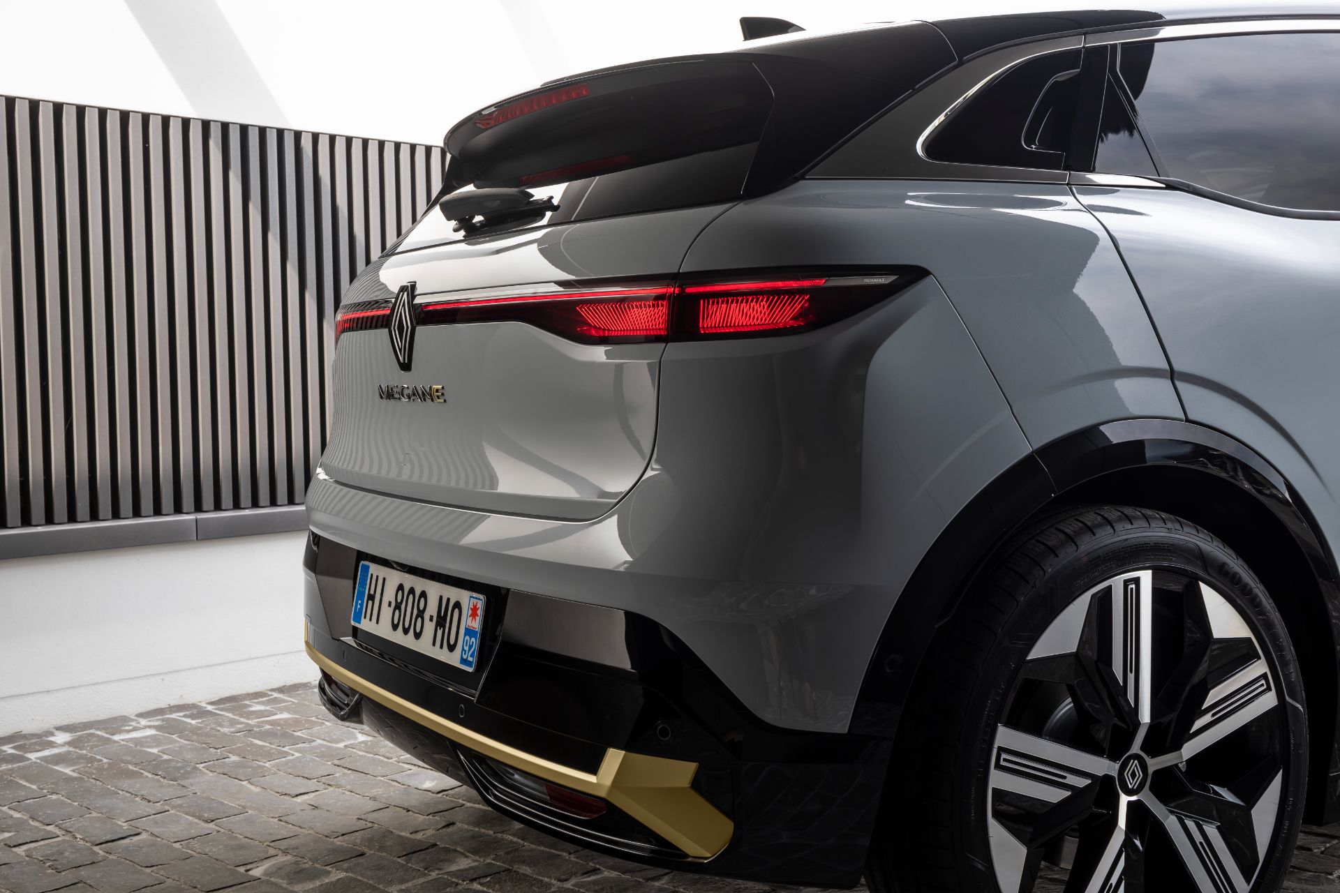 2022 Renault Mégane E-Tech Unveiled As A Fully Electric Compact Crossover