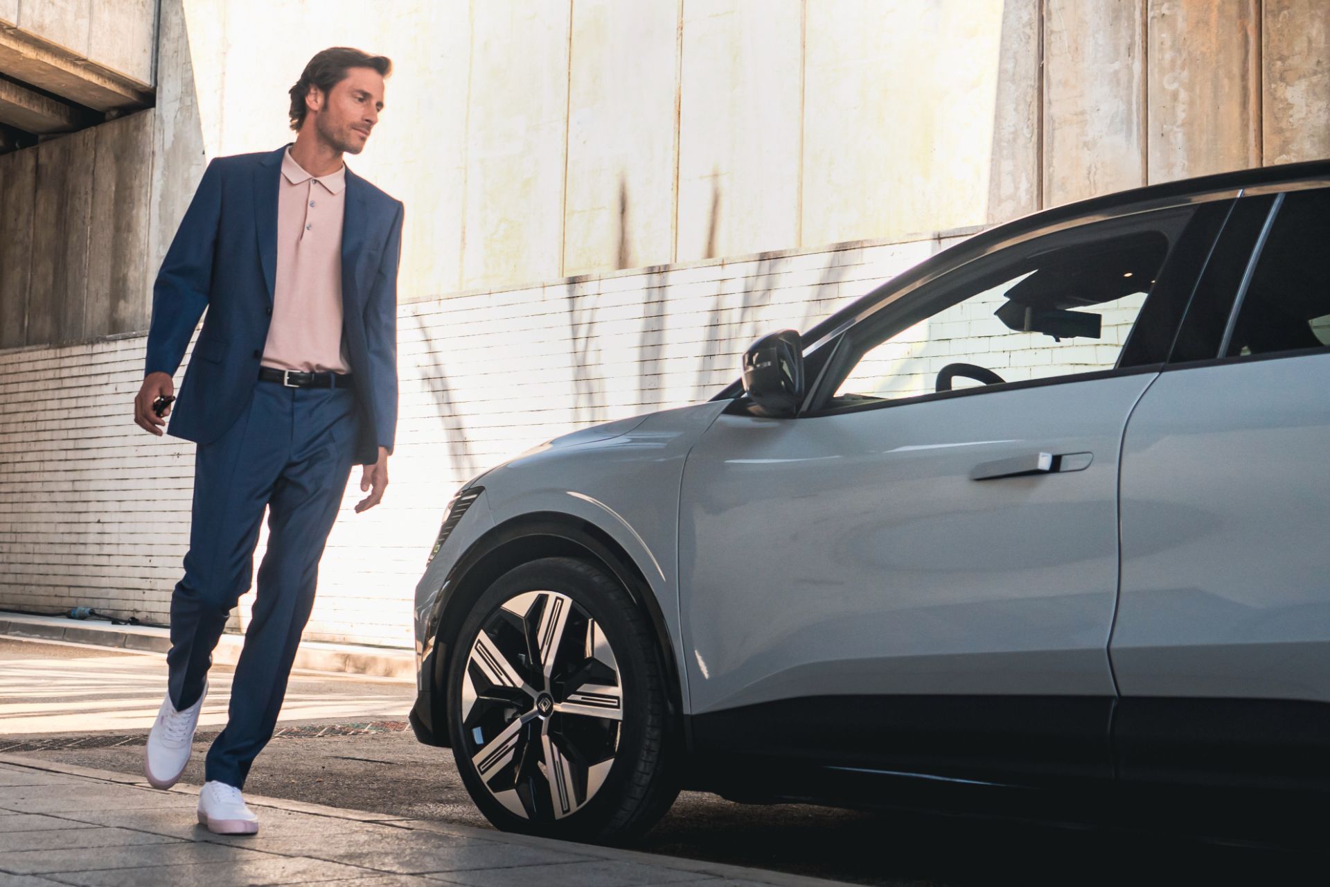2022 Renault Mégane E-Tech Unveiled As A Fully Electric Compact Crossover