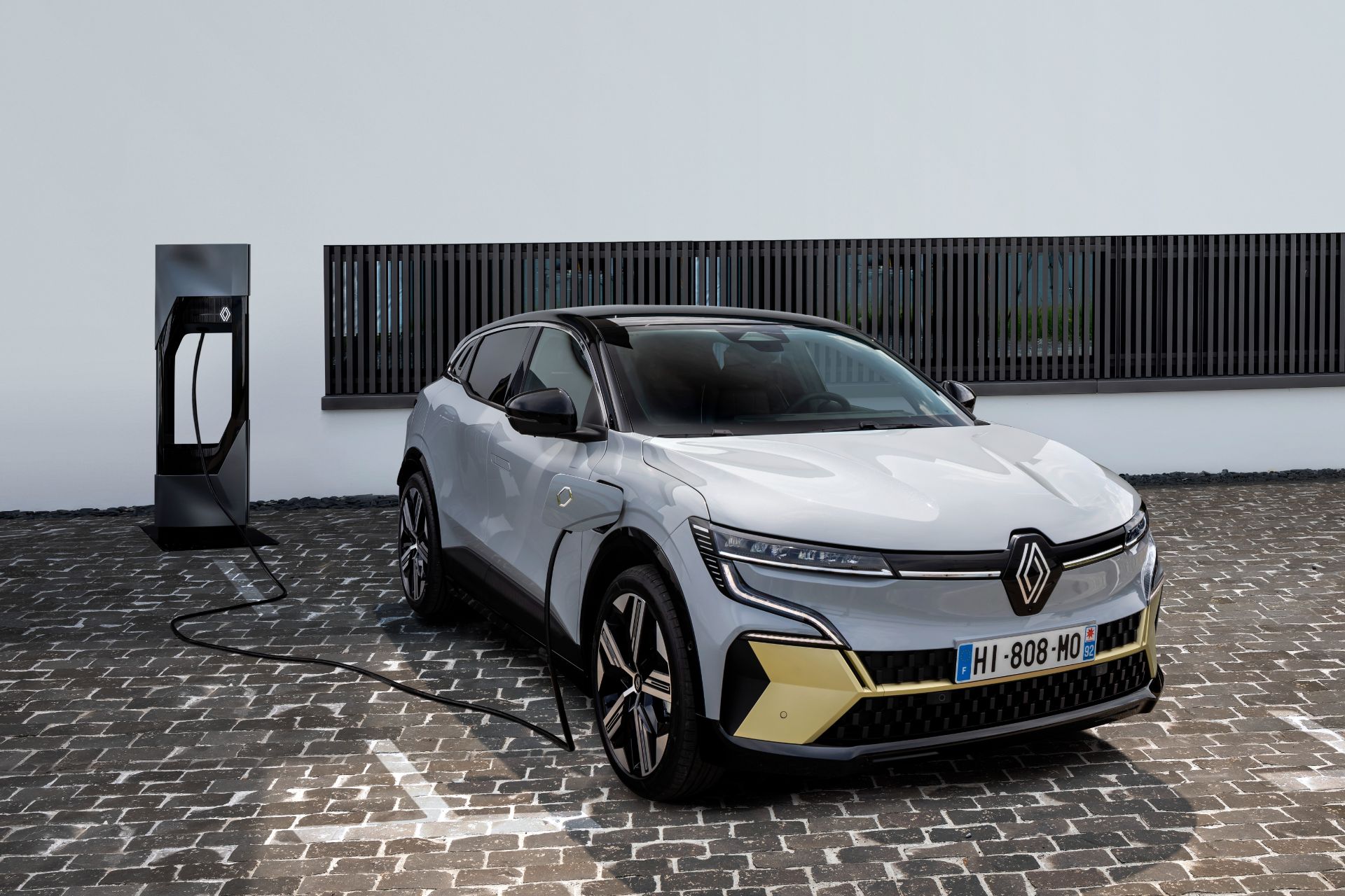 2022 Renault Mégane E-Tech Unveiled As A Fully Electric Compact Crossover
