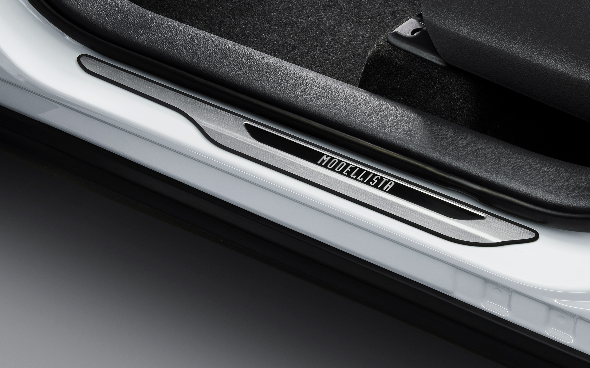 Modellista Unveils Eye-Catching Parts For The Toyota Corolla Cross