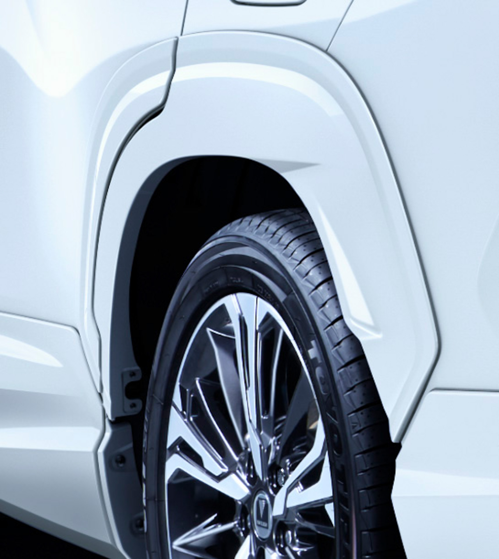 Modellista Unveils Eye-Catching Parts For The Toyota Corolla Cross