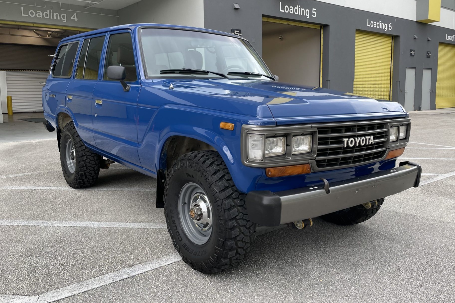 Would You Buy This Refurbished 1989 Toyota Land Cruiser With 200,000 Miles On It?