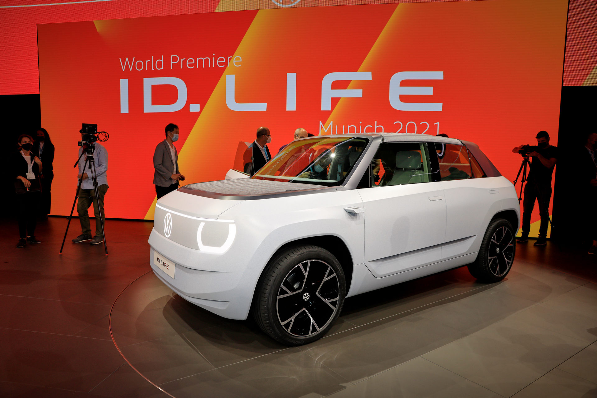 VW ID. LIFE Previews Small EV That Will Launch In 2025 Priced At Around €20,000